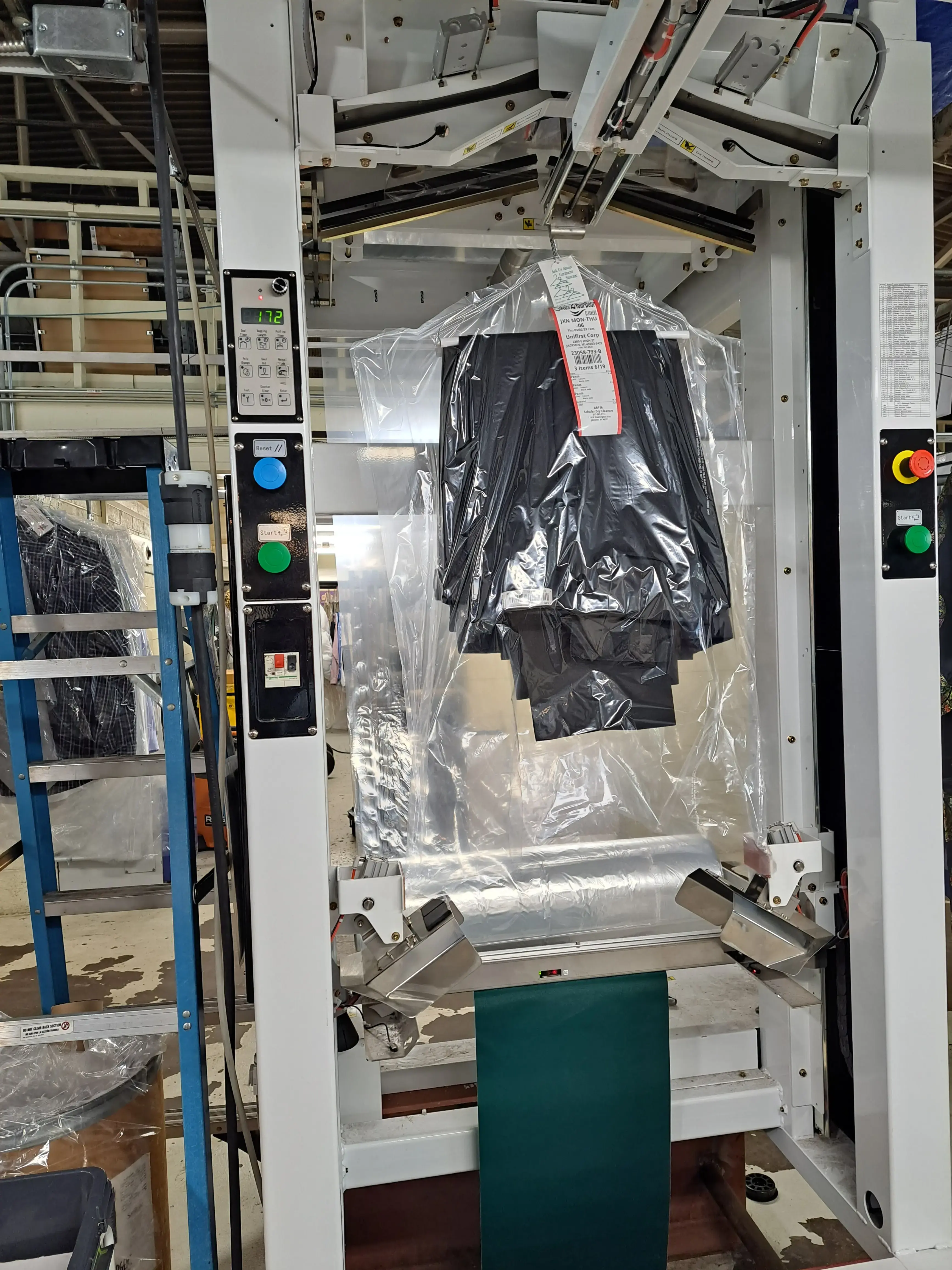 Schafer 2YourDoor Dry Cleaners - Jackson - Image 3