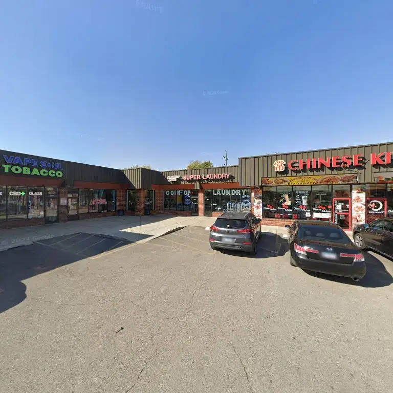 Schiller Park Super Laundry - Image 5