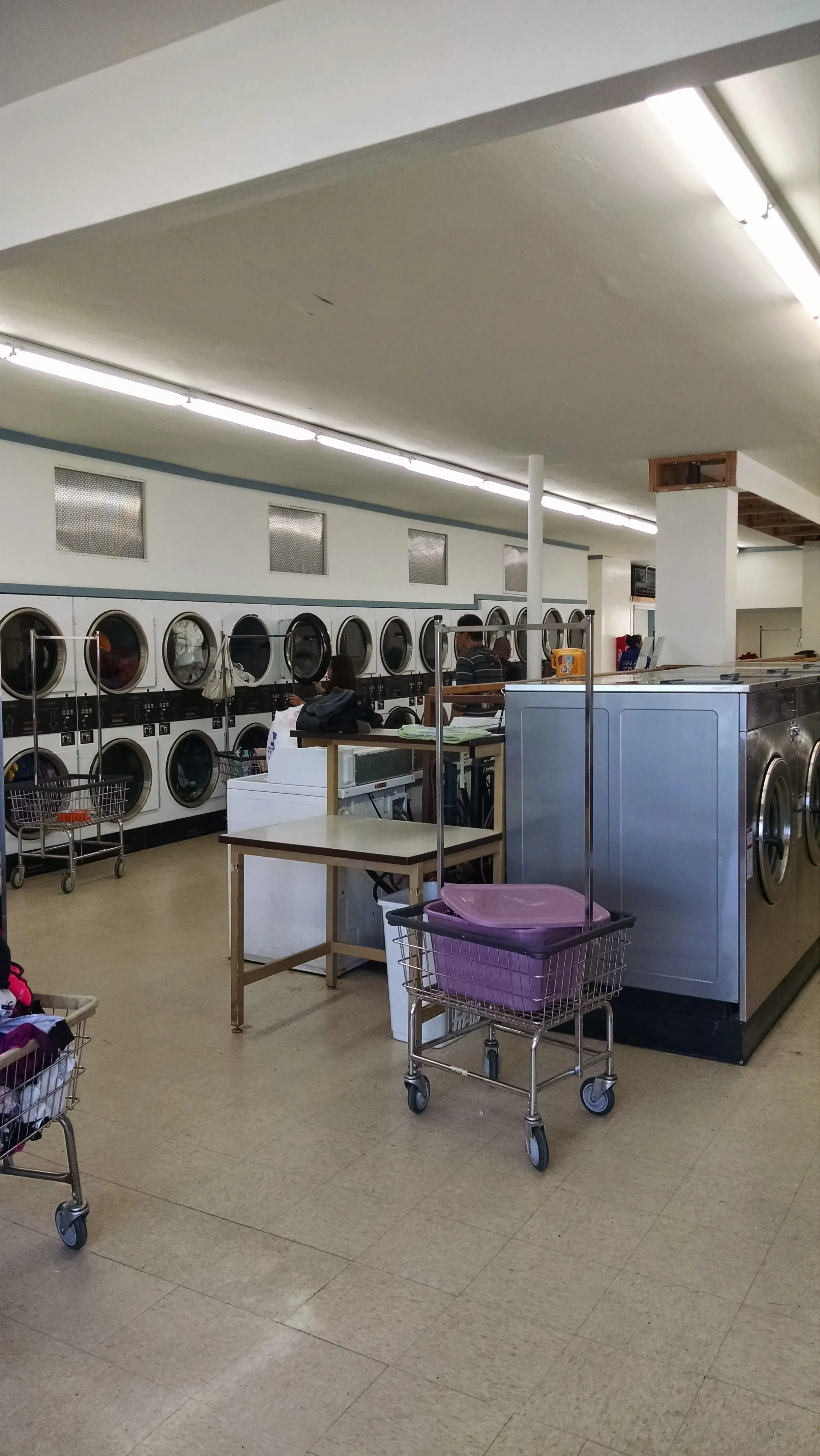 Scotty's Laundromat & Wash and Fold Services thumbnail 7