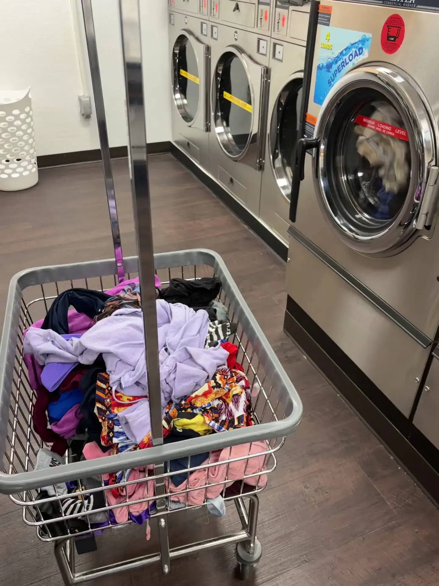 Scrub a dub laundry - Image 16