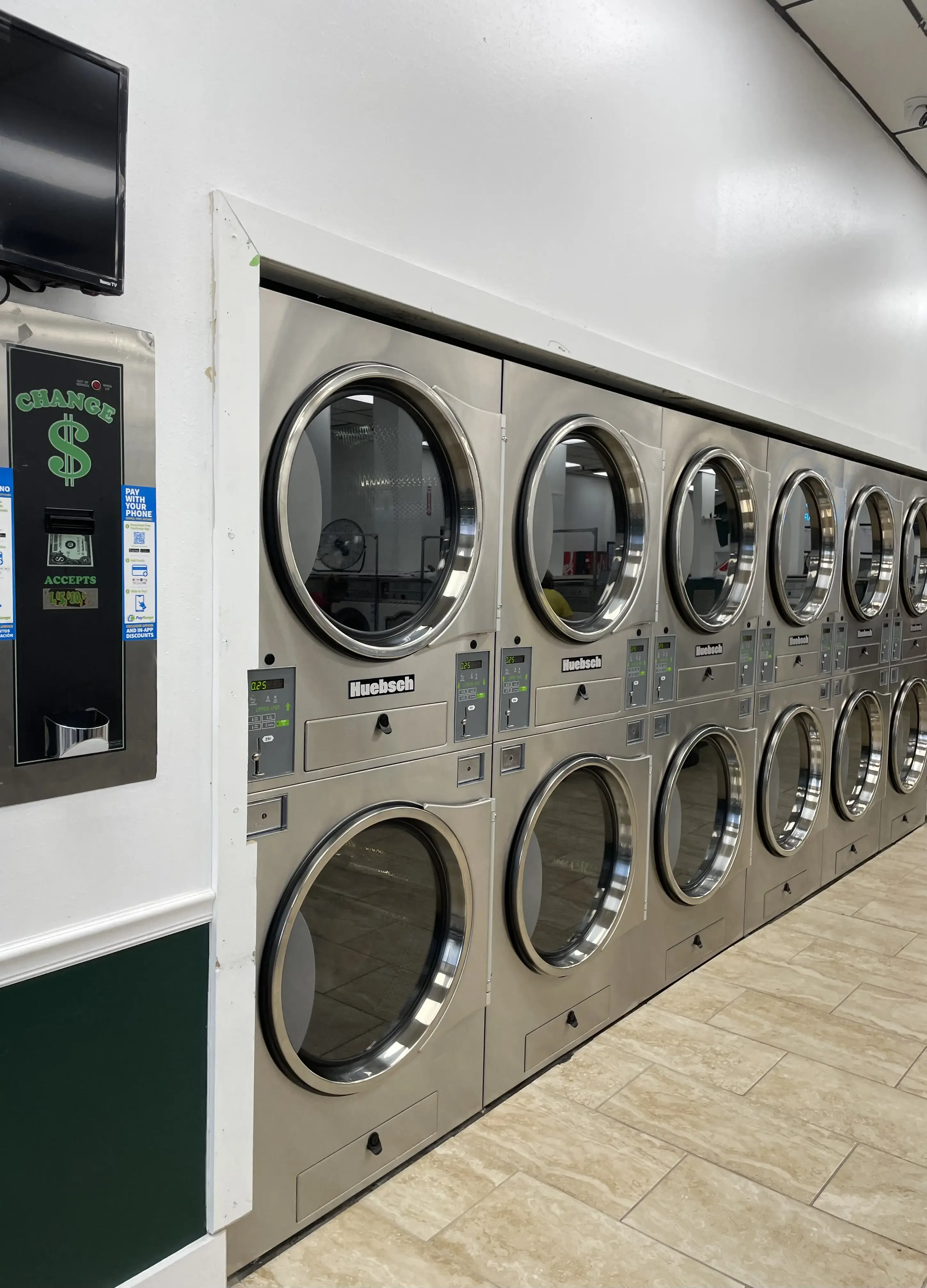 Scrub-A-Duds Laundry thumbnail 17