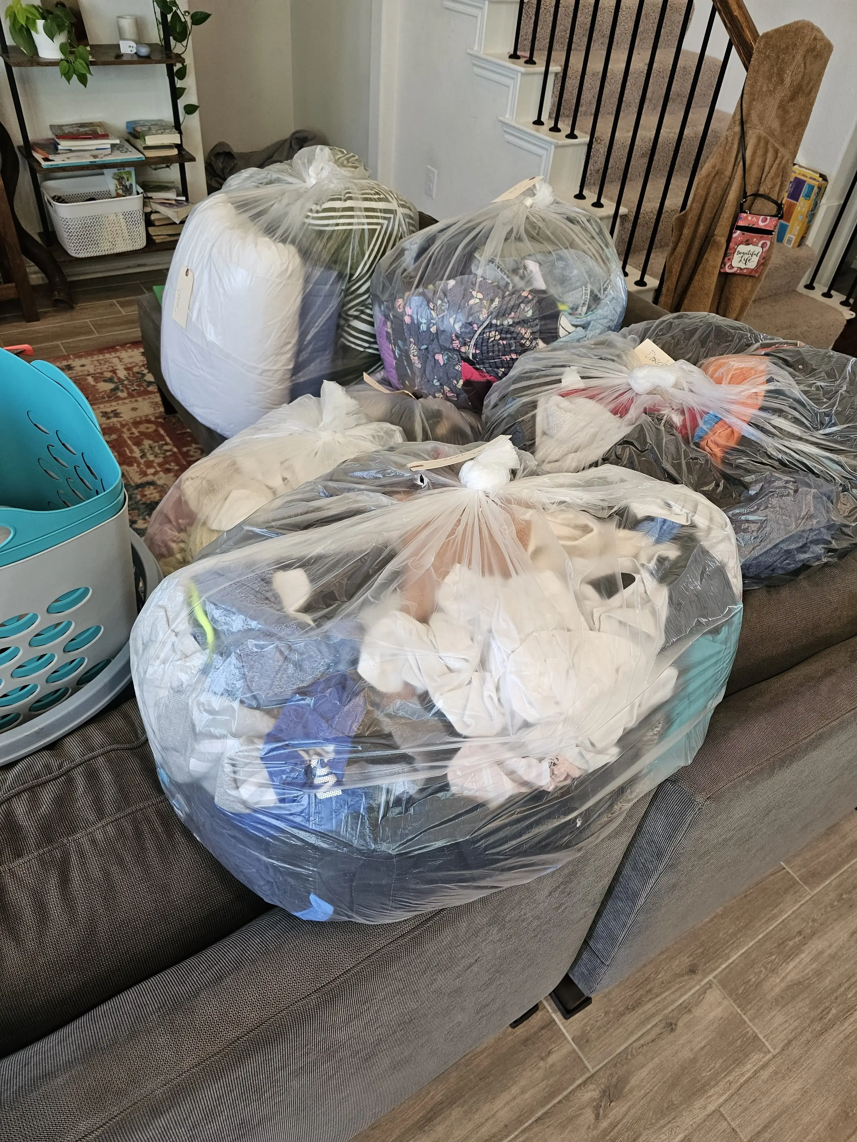 Scrub Board Laundry - Image 4