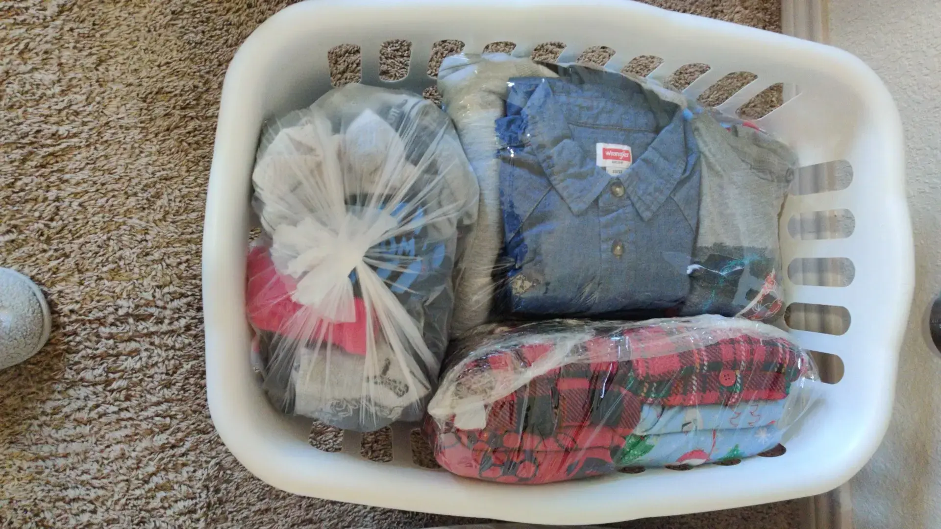 Scrub Board Laundry thumbnail 2