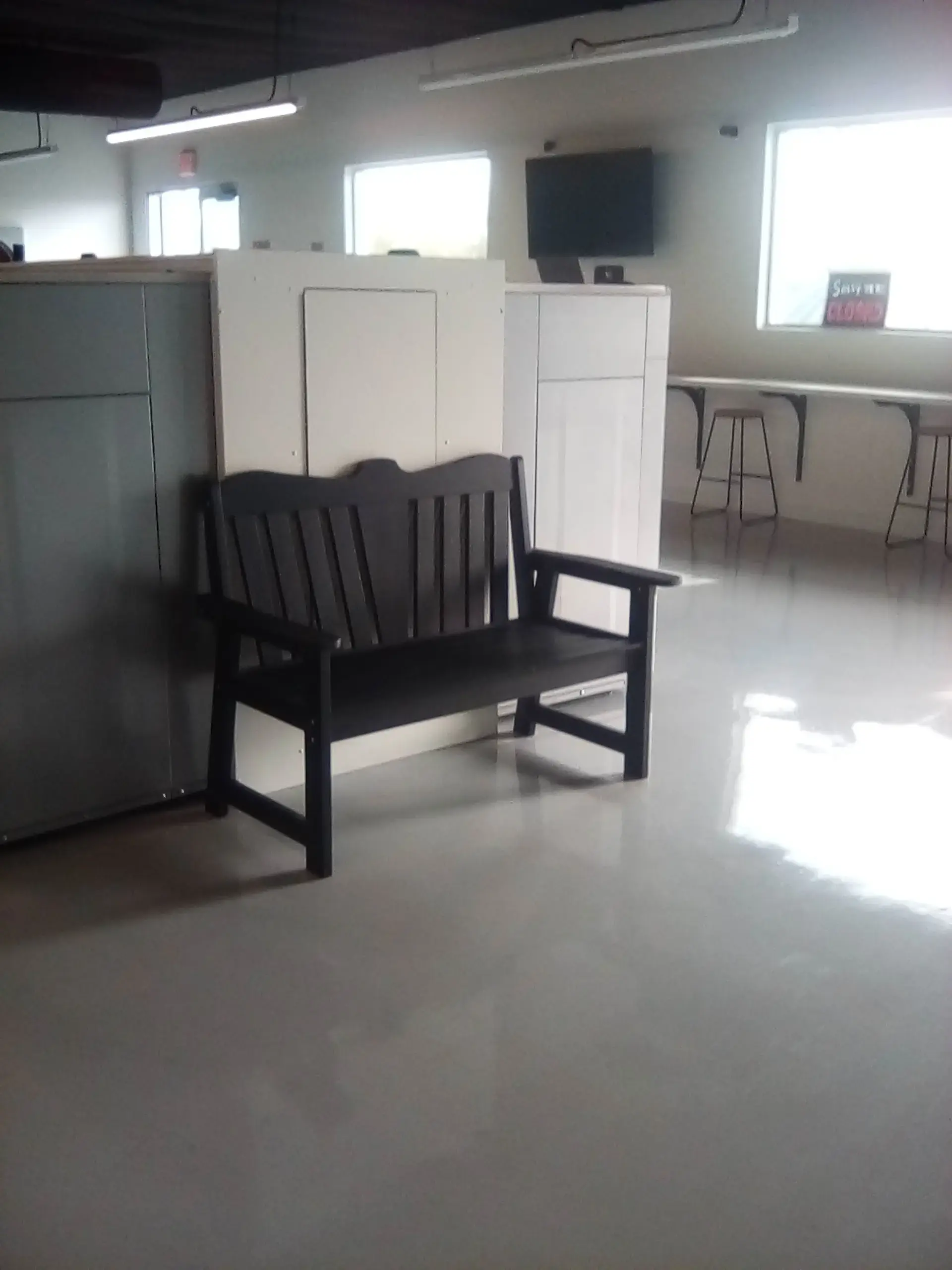 Scrubbie's Laundromat - Image 16