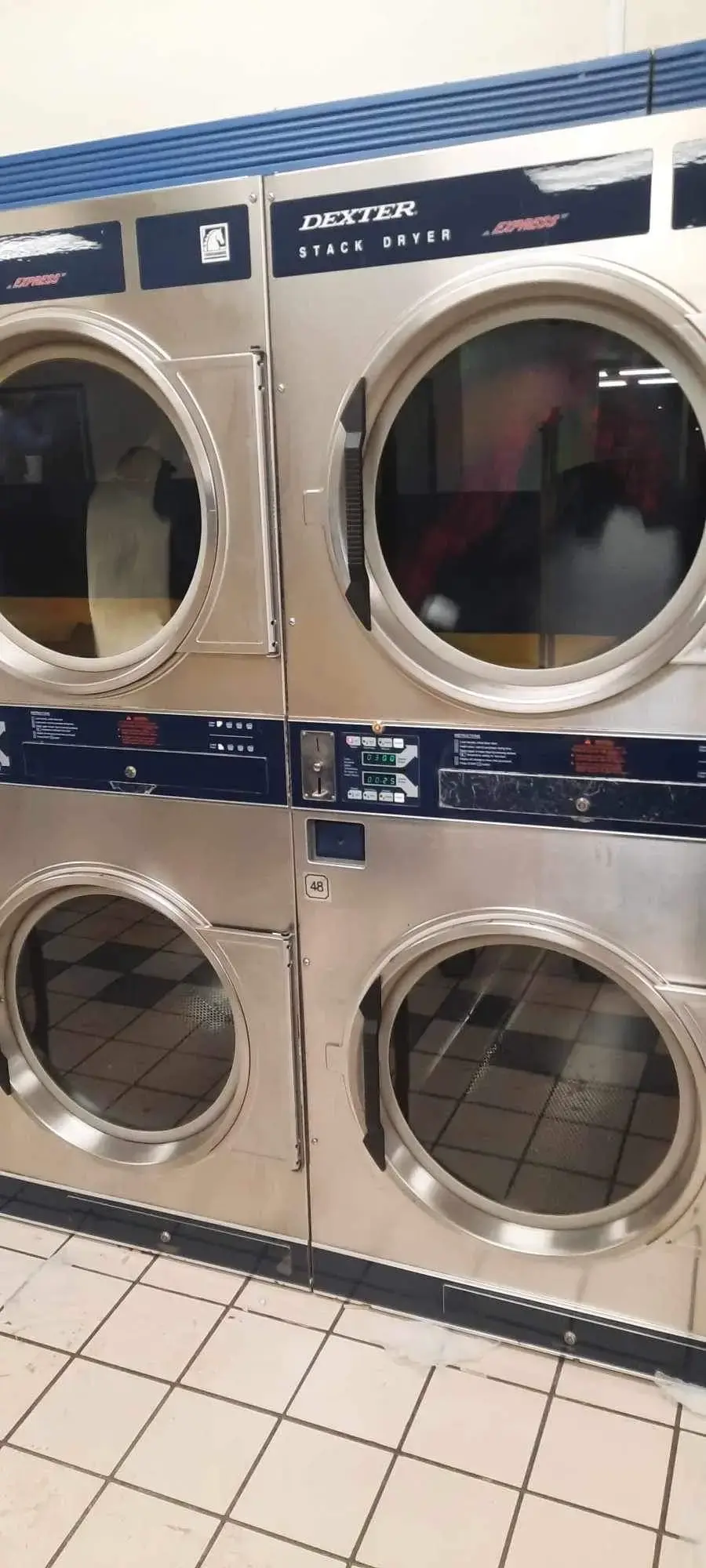 Scrubbies Wash USA Laundry - Ferguson Rd - Image 3