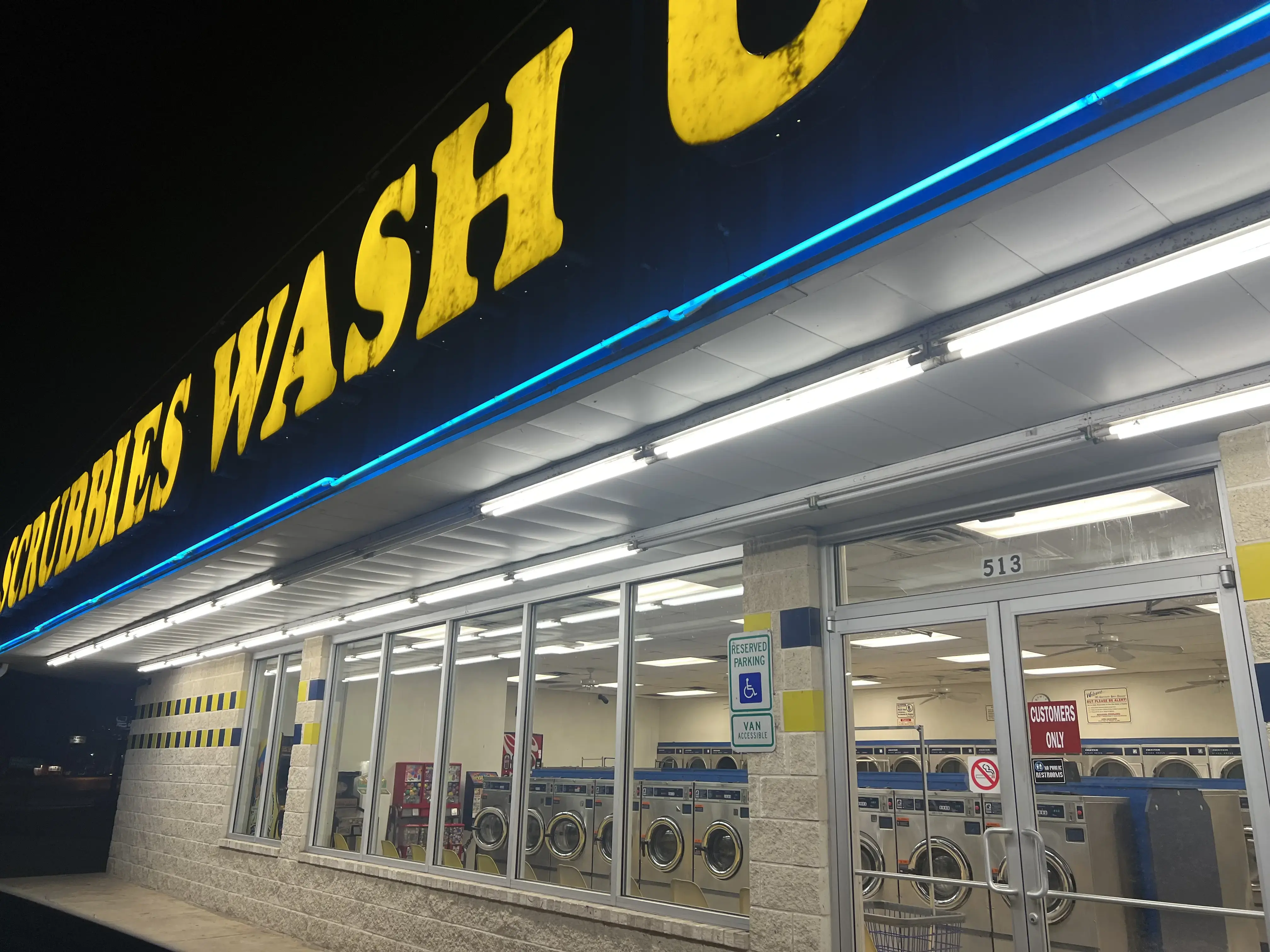 Scrubbies Wash USA Laundry - Ferguson Rd thumbnail 2