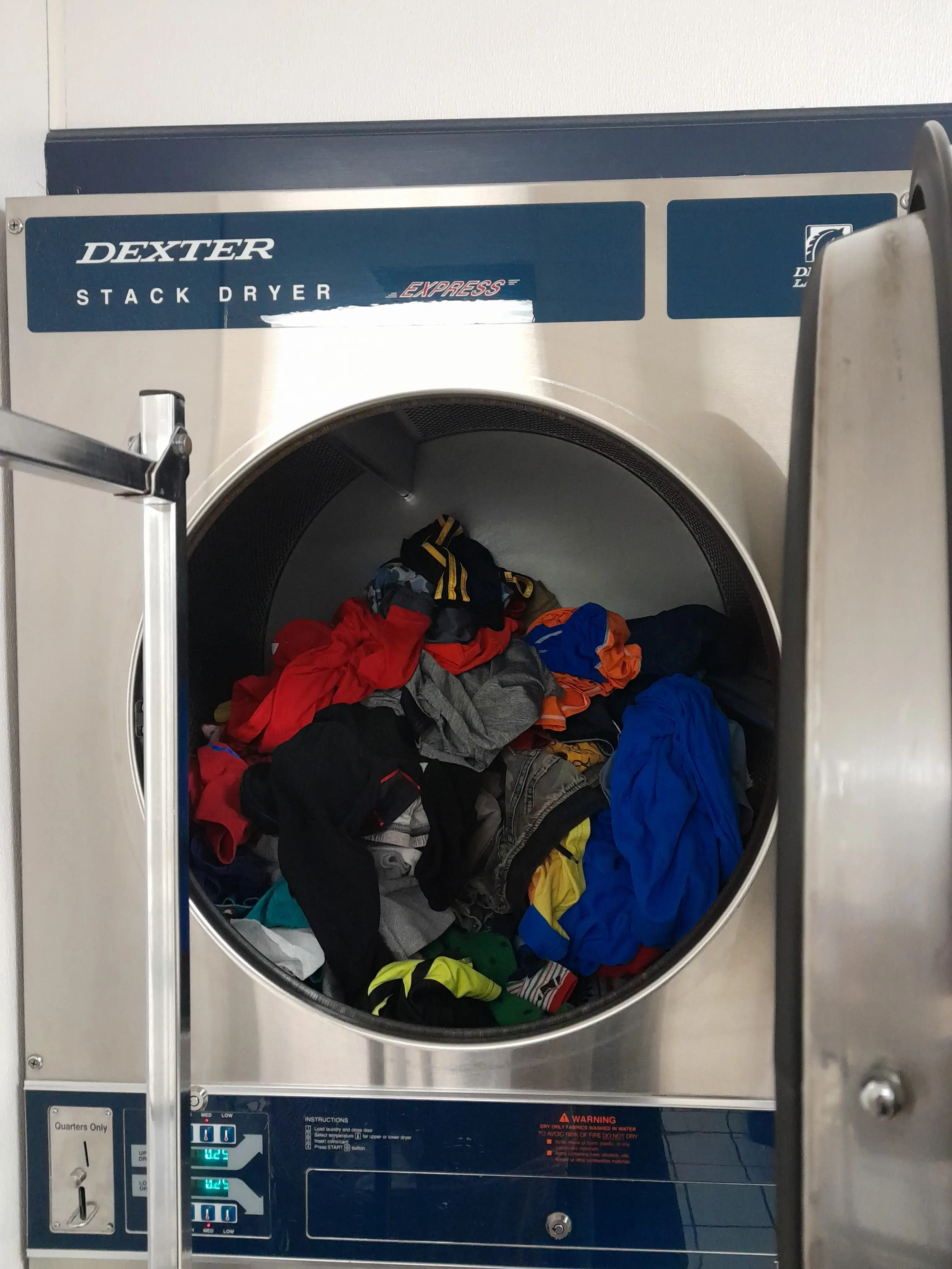 Scrubbies Wash USA Laundry - Gilmer St thumbnail 6