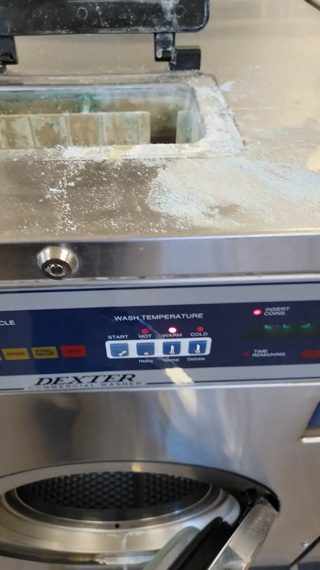 Scrubbies Wash USA Laundry - Jefferson Ave thumbnail 4