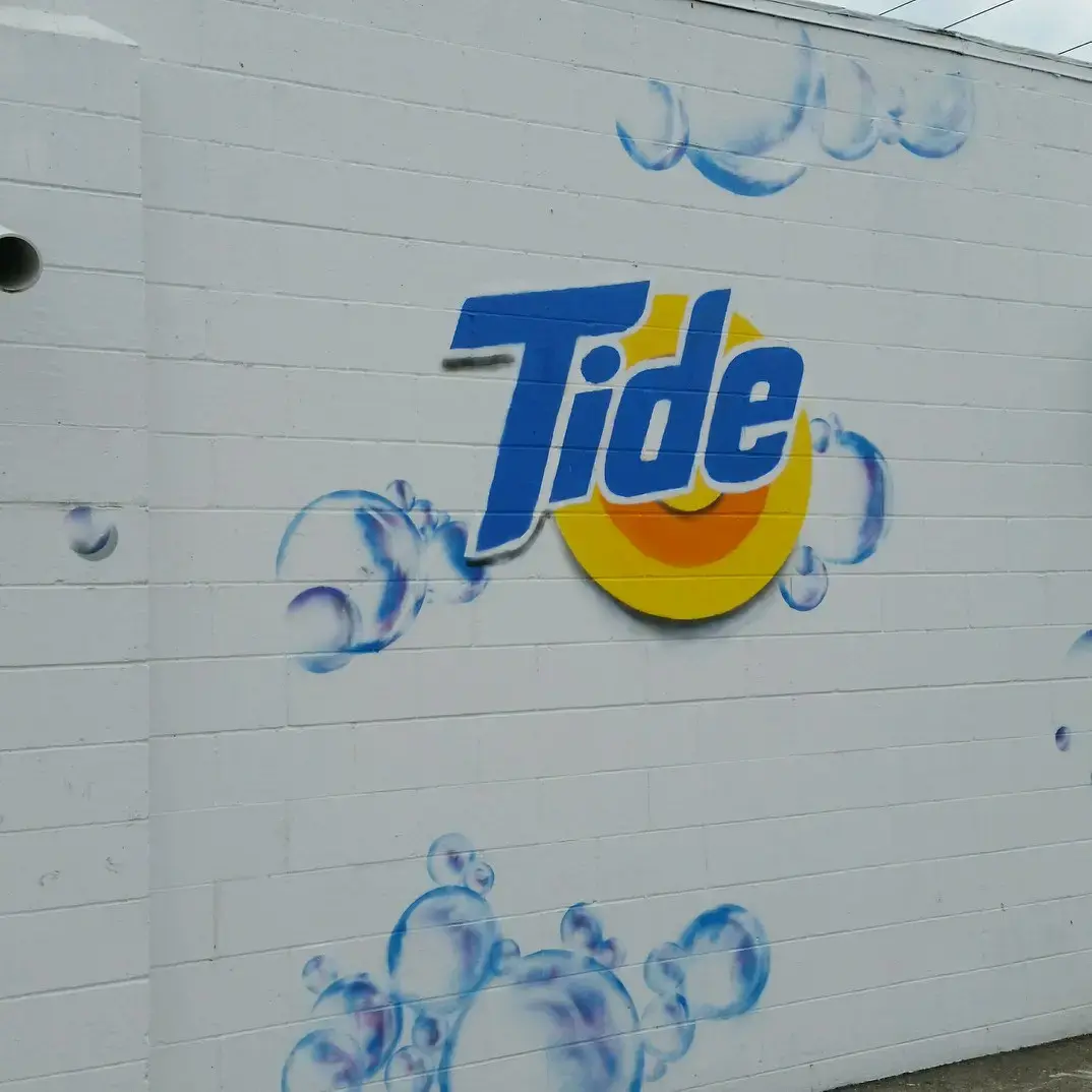 Scrubbing Bubbles Coin Laundry thumbnail 12