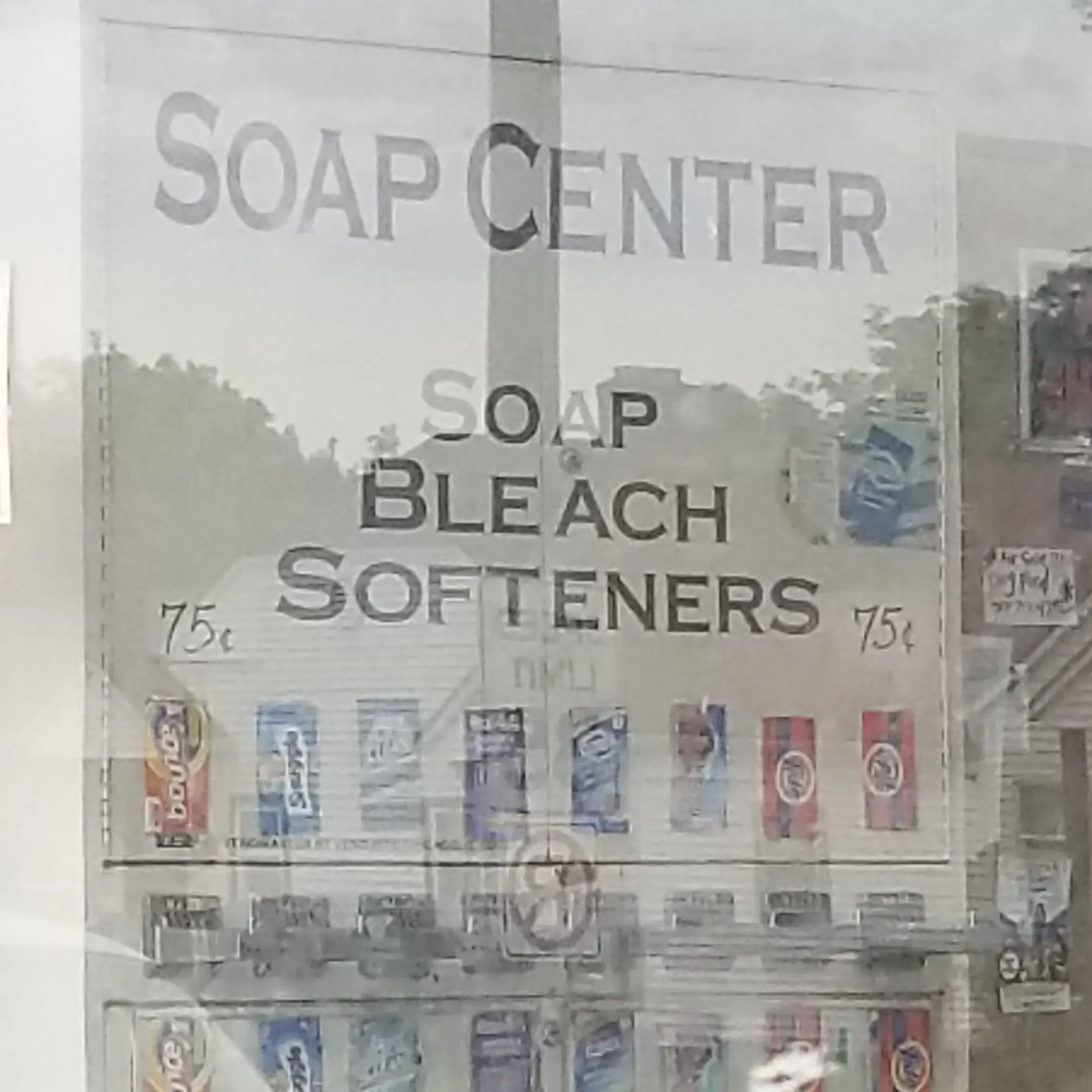 Scrubbing Bubbles Coin Laundry thumbnail 13