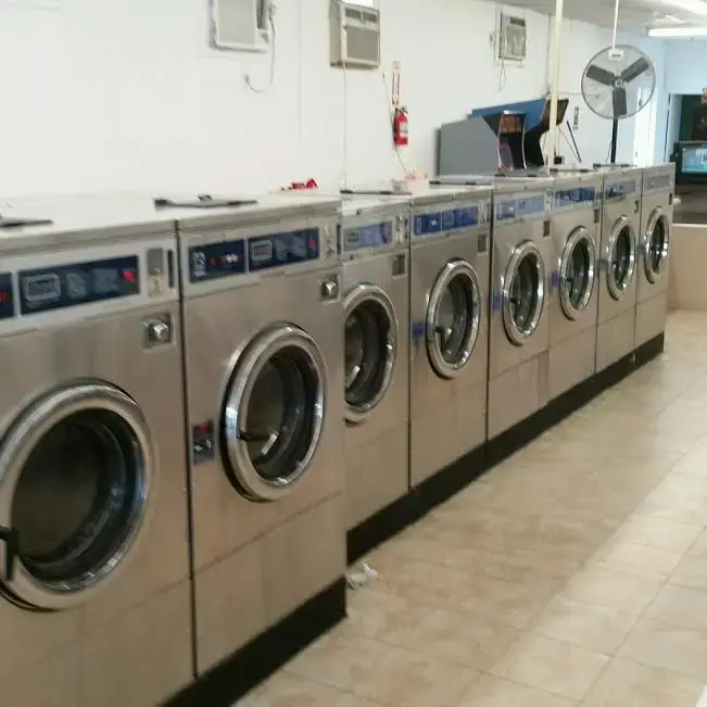 Scrubbing Bubbles Coin Laundry thumbnail 16