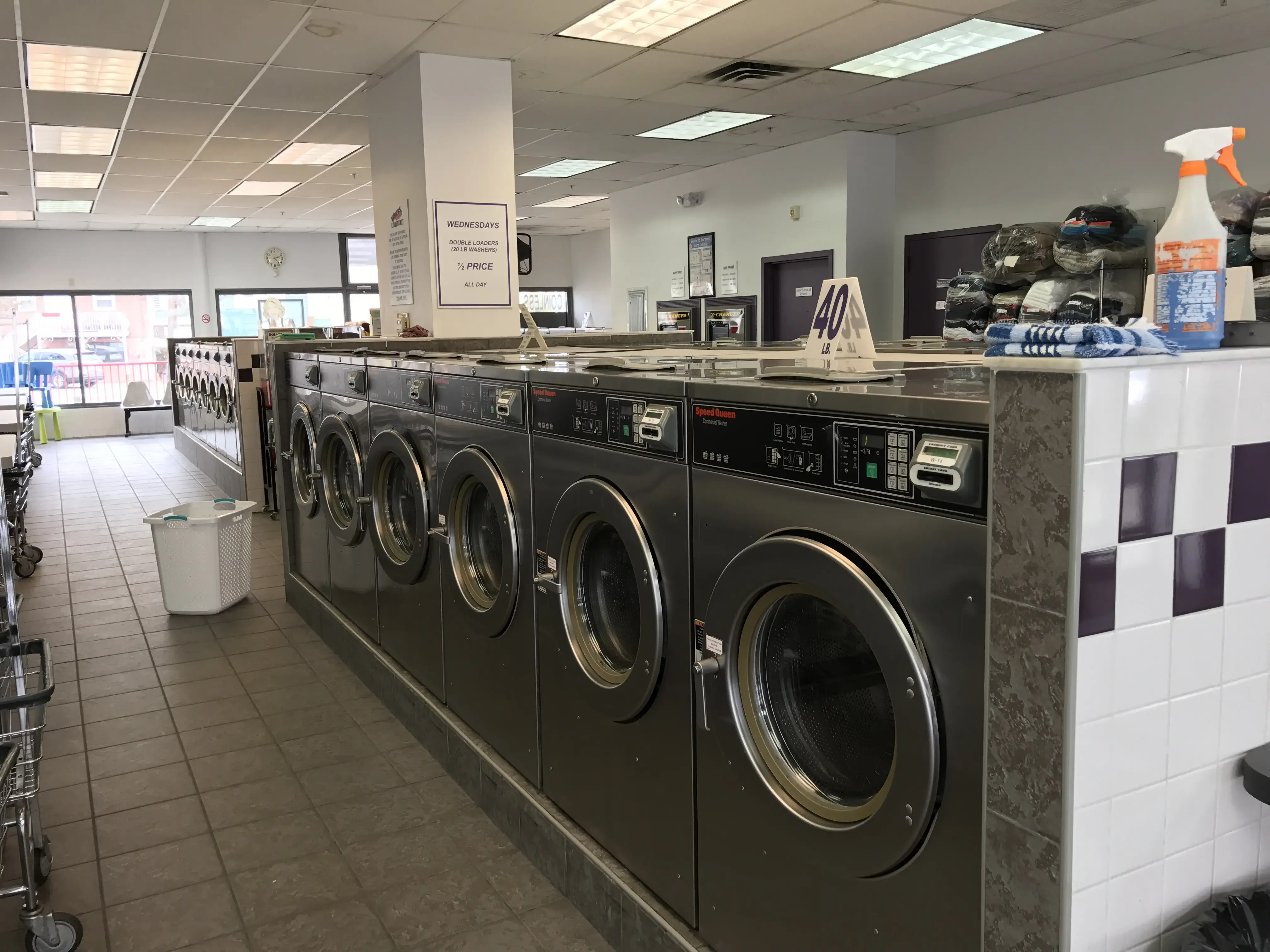 Scrubs Laundromat thumbnail 17
