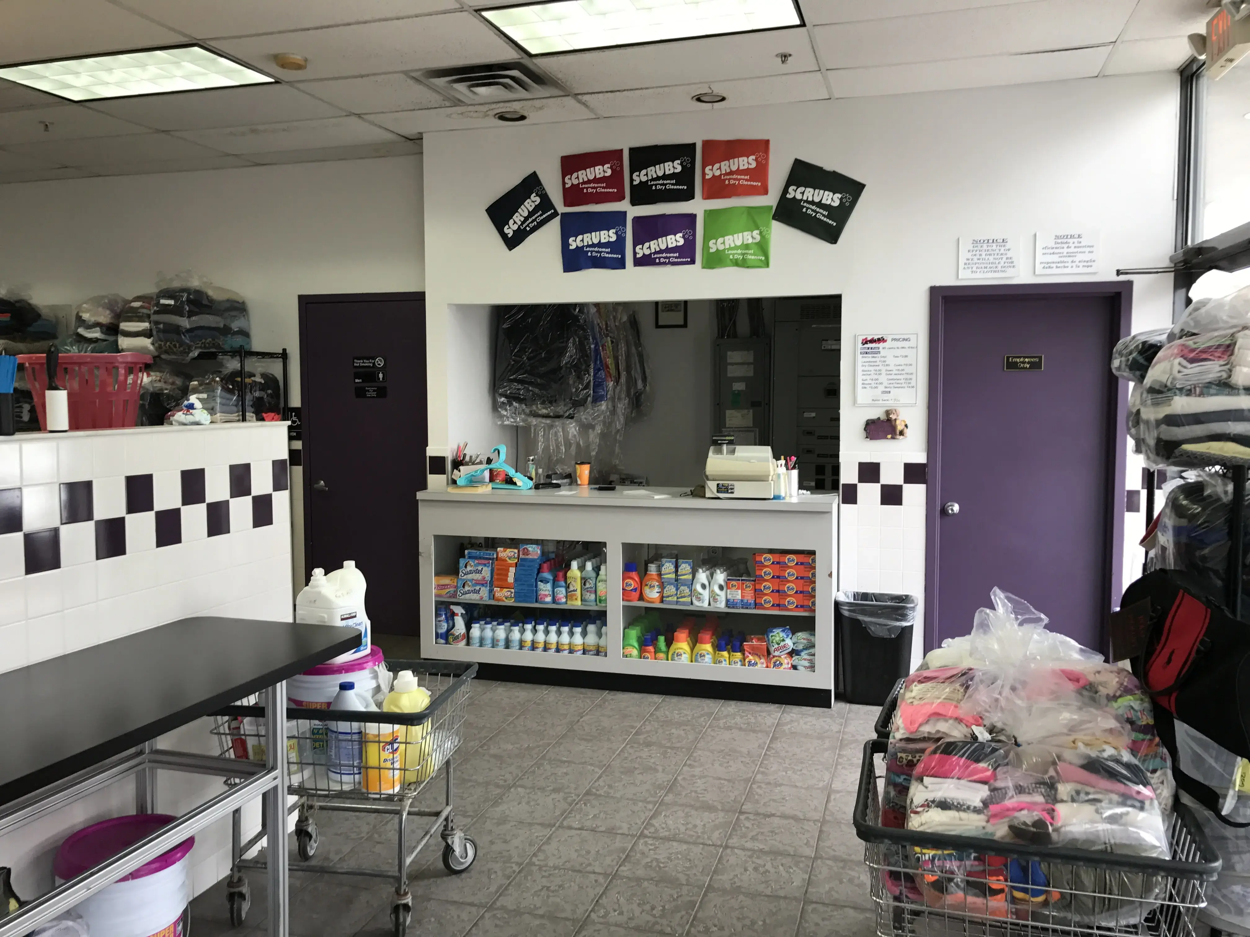 Scrubs Laundromat - Image 9