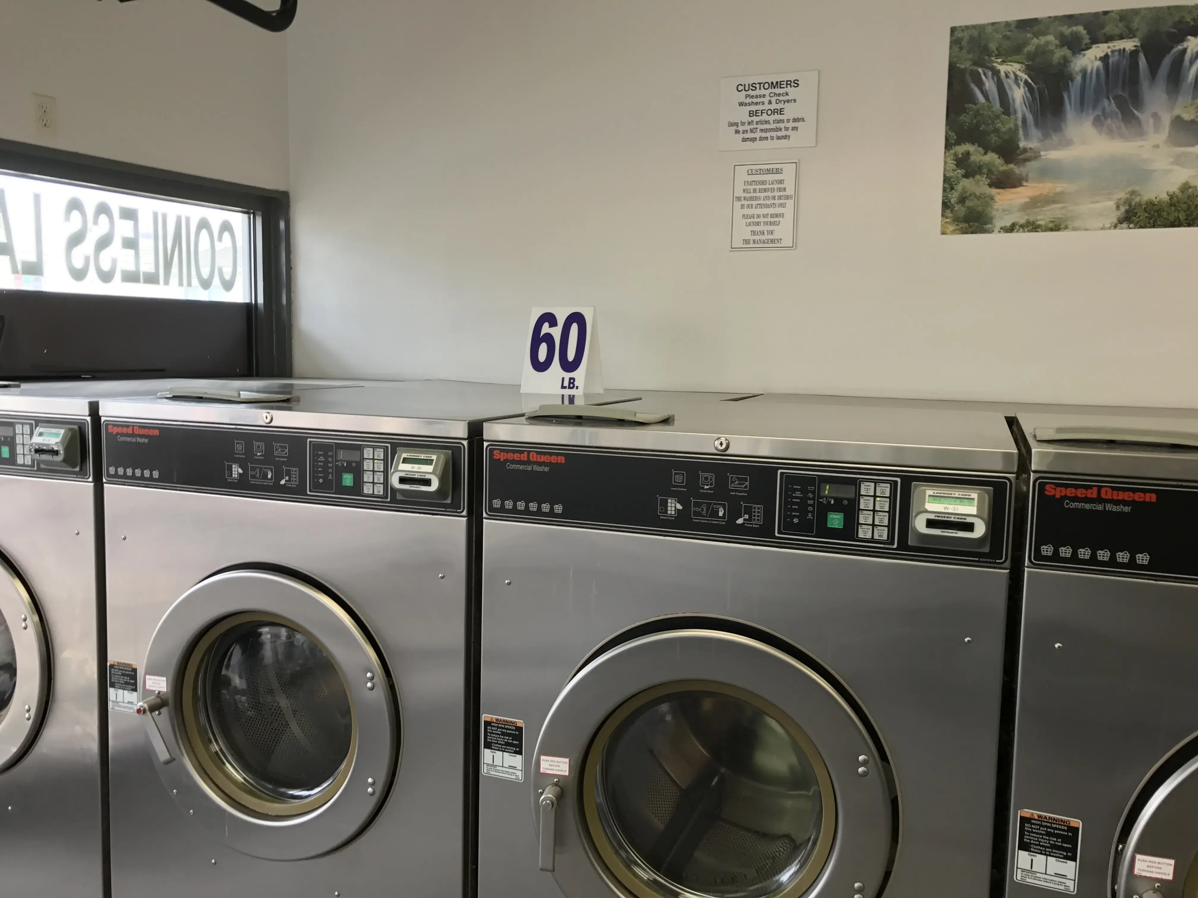 Scrubs Laundromat thumbnail 20