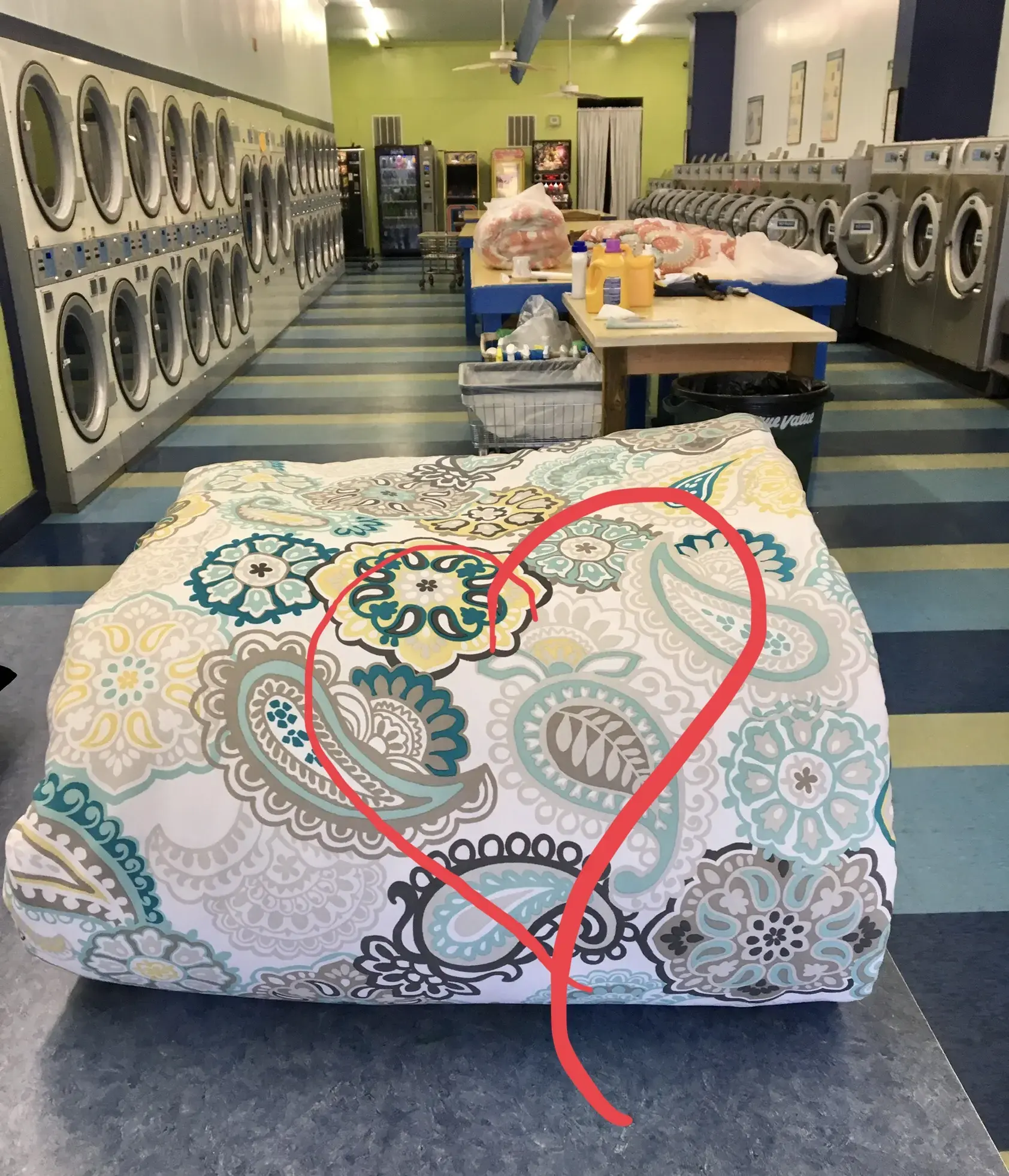 Sea Island Suds Laundromat - Image 7