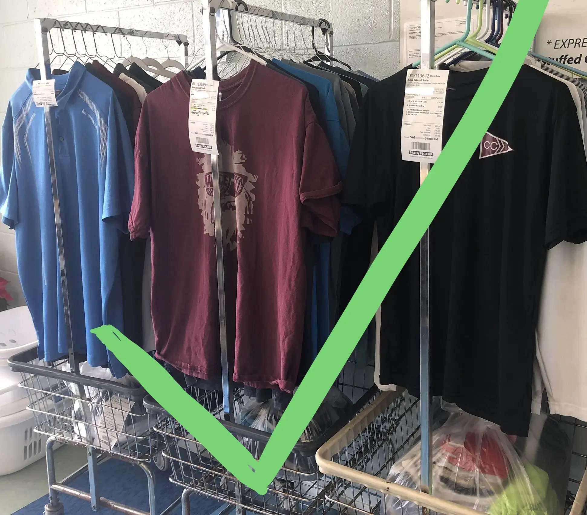 Sea Island Suds Laundromat thumbnail 8