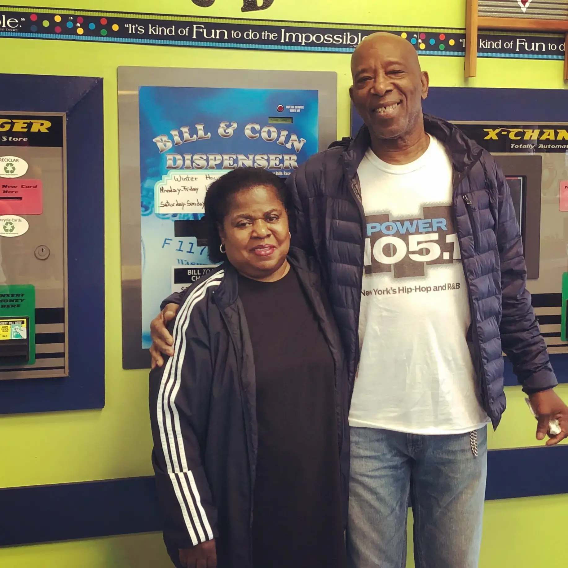 Sea Island Suds Laundromat - Image 19