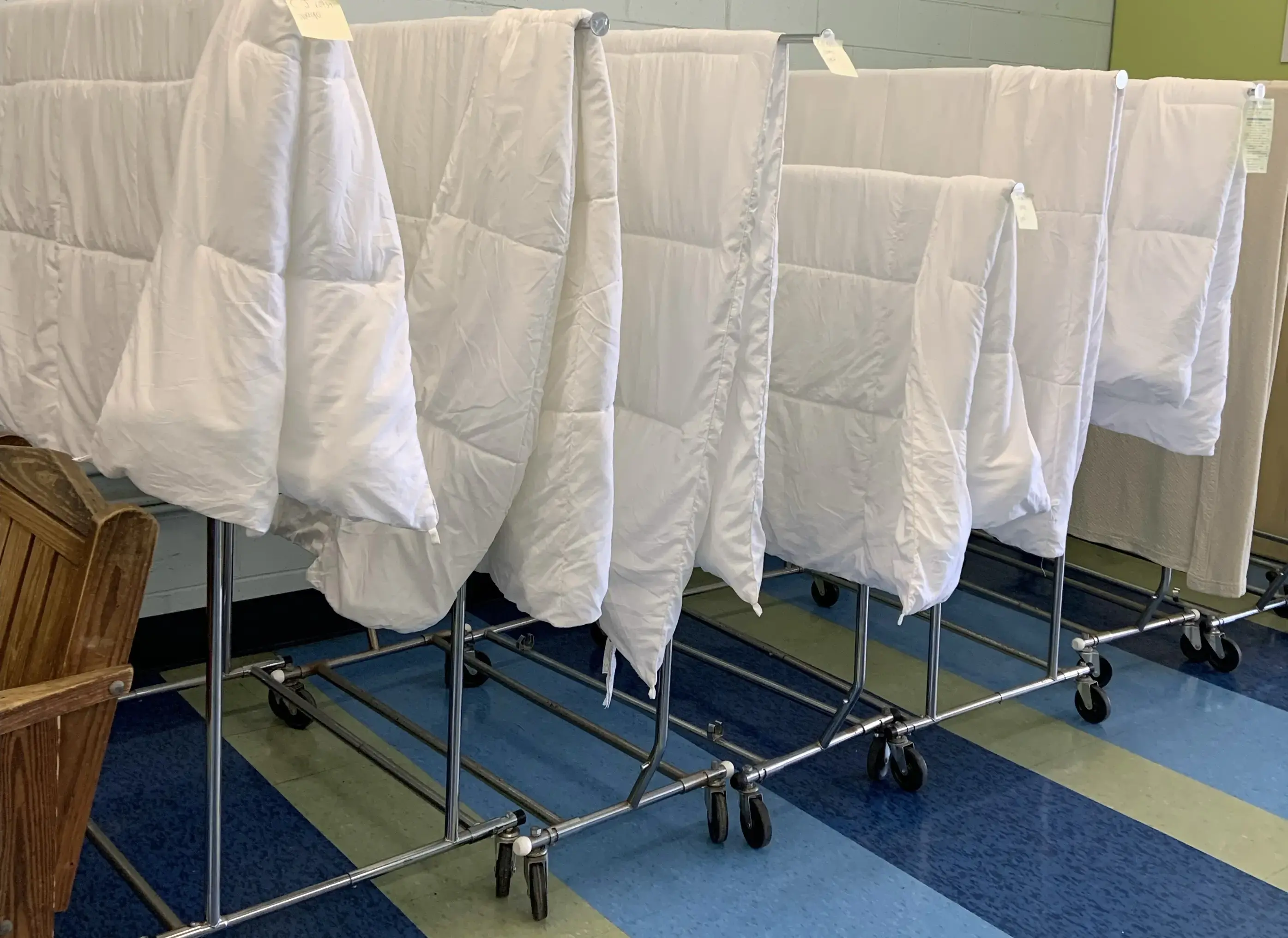 Sea Island Suds Laundromat thumbnail 4