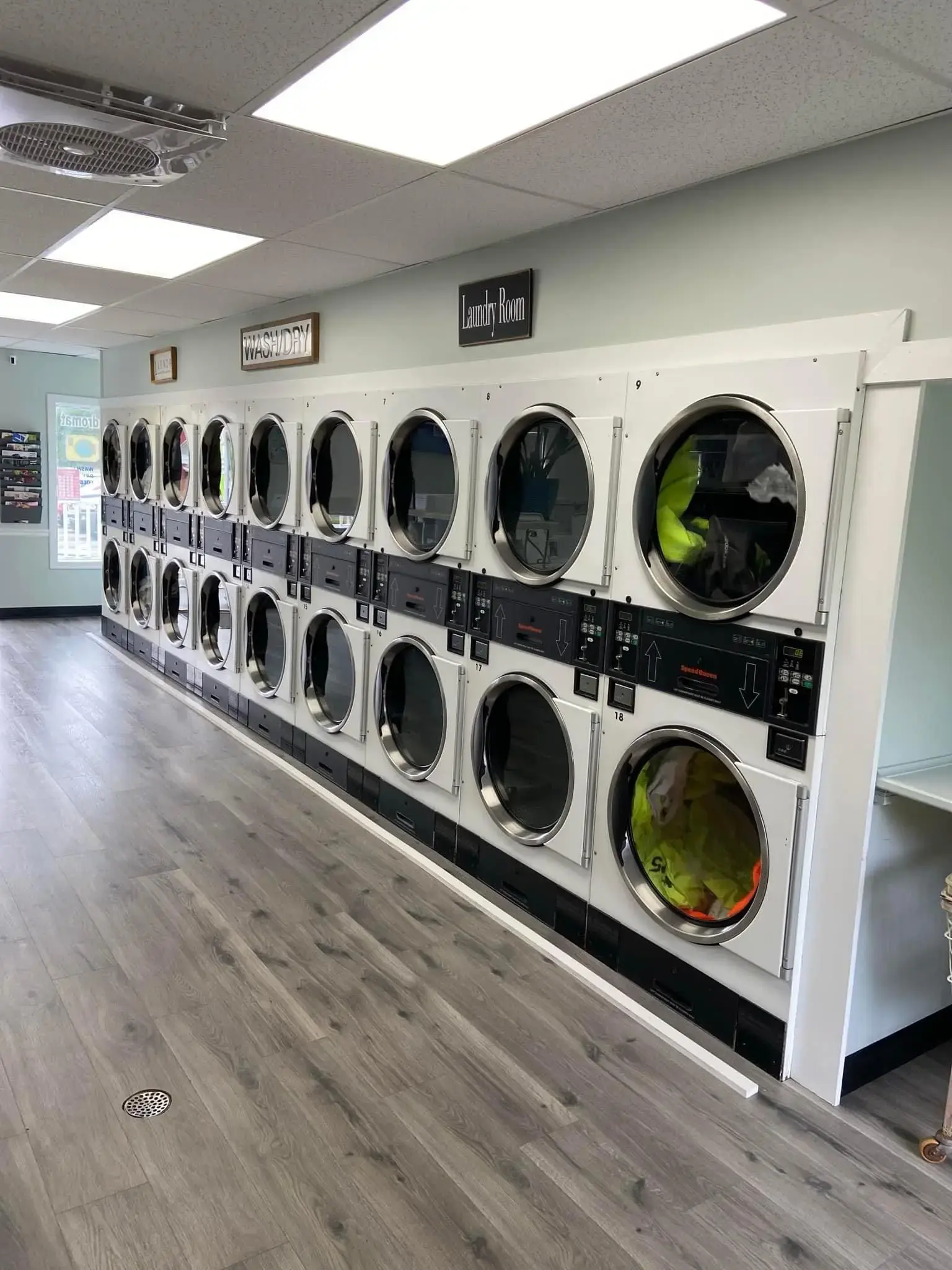 Sea suds laundromat thumbnail 5