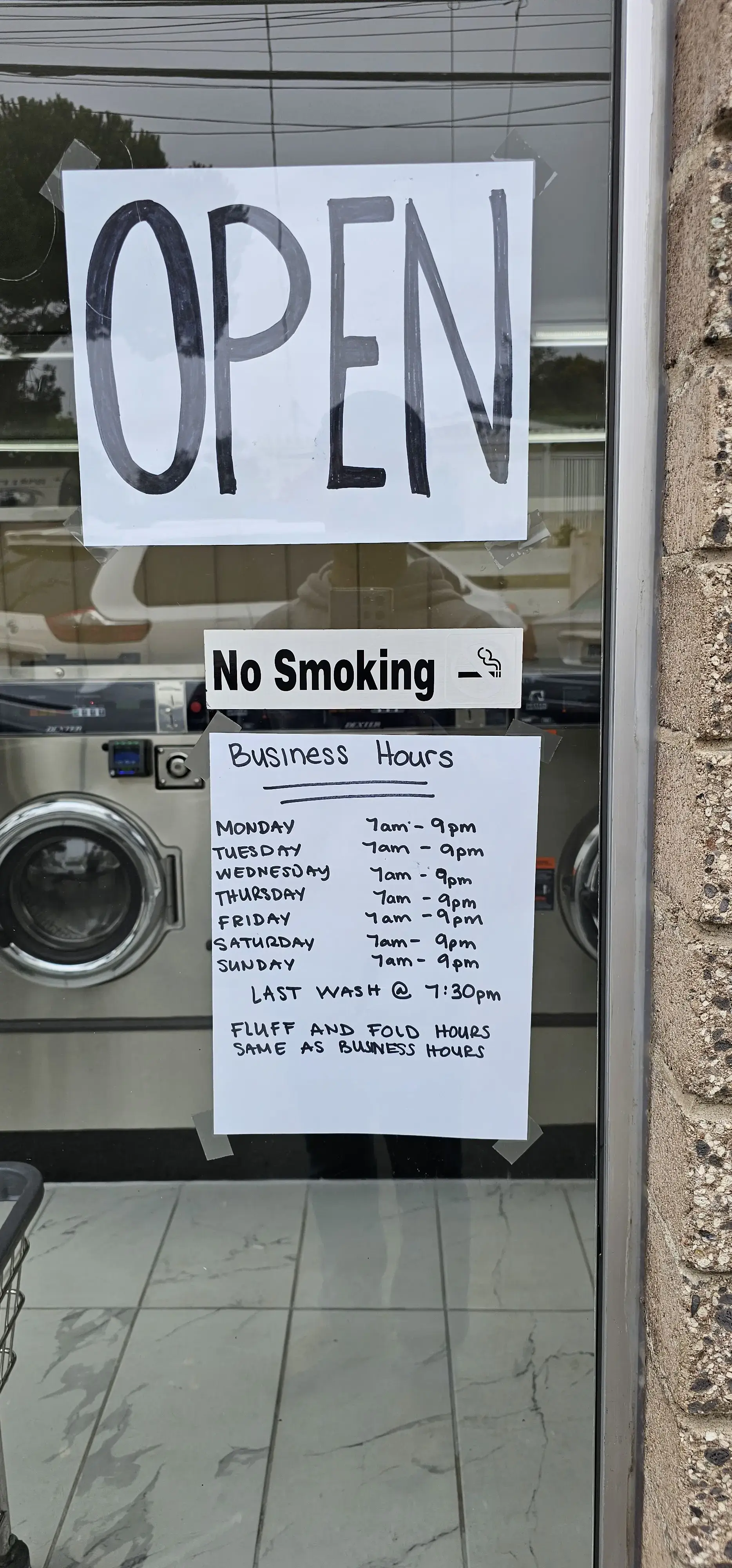 Seacliff Beach Laundromat thumbnail 4