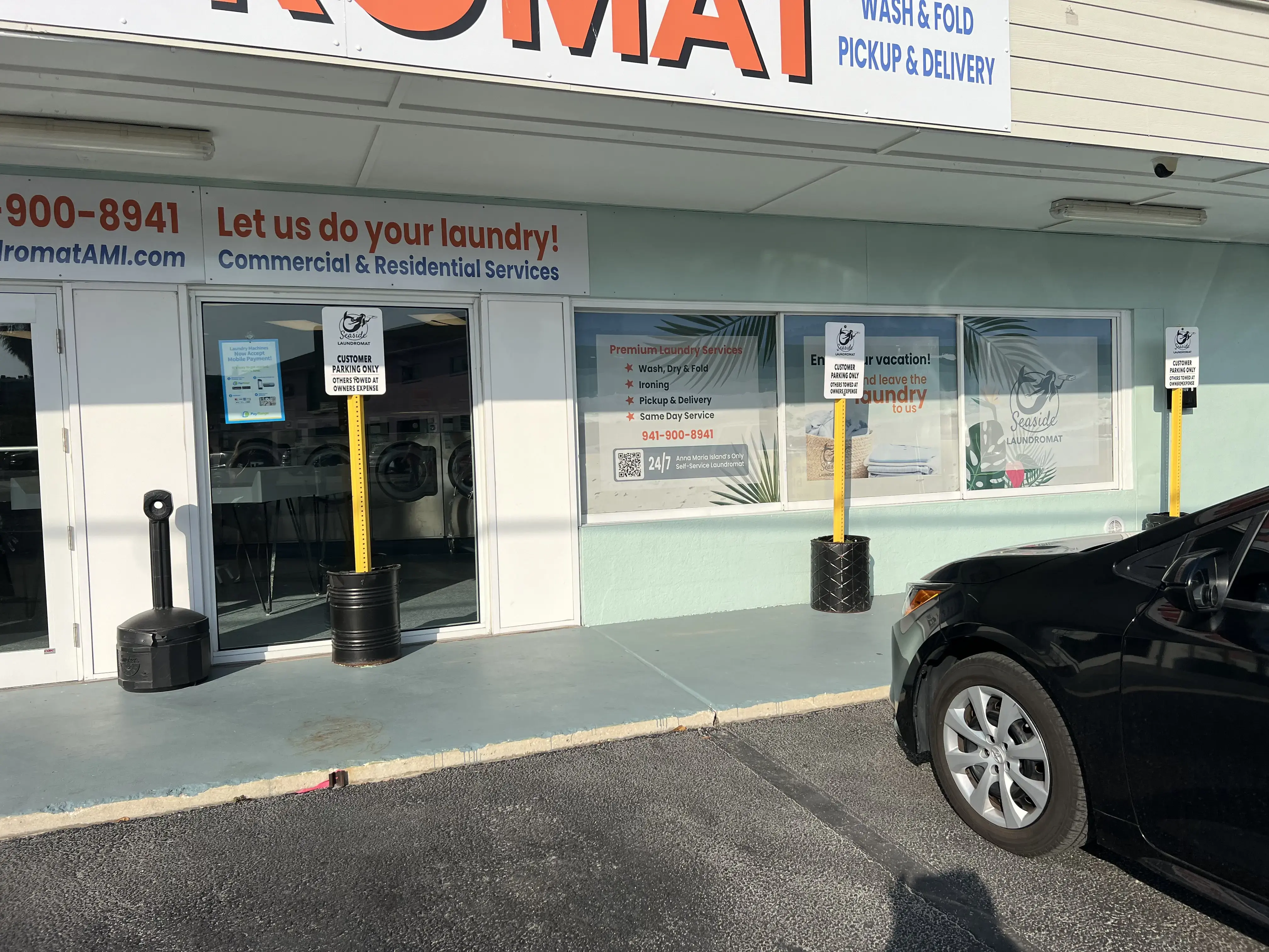 Seaside Laundromat - Image 16