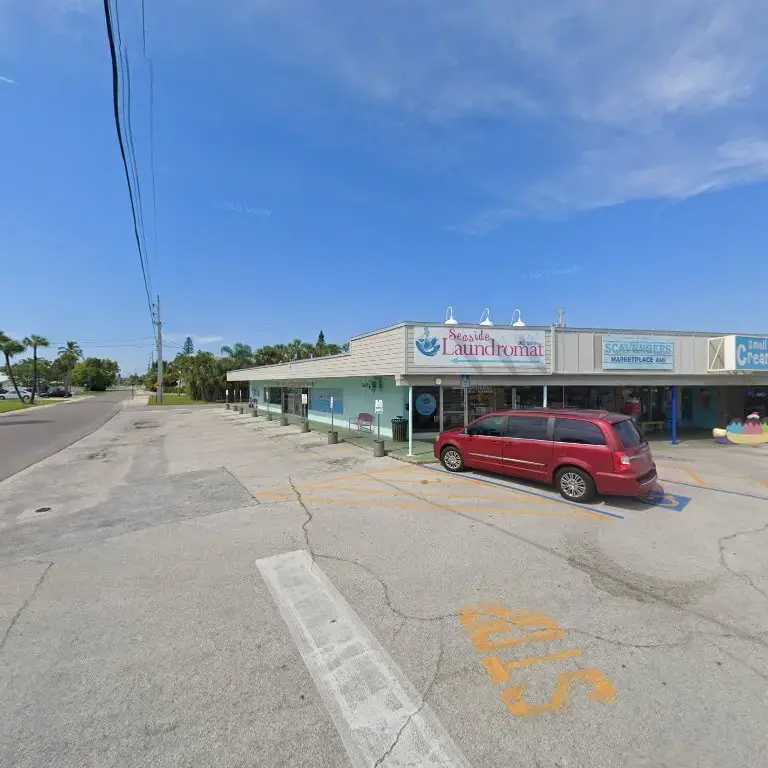 Seaside Laundromat - Image 15