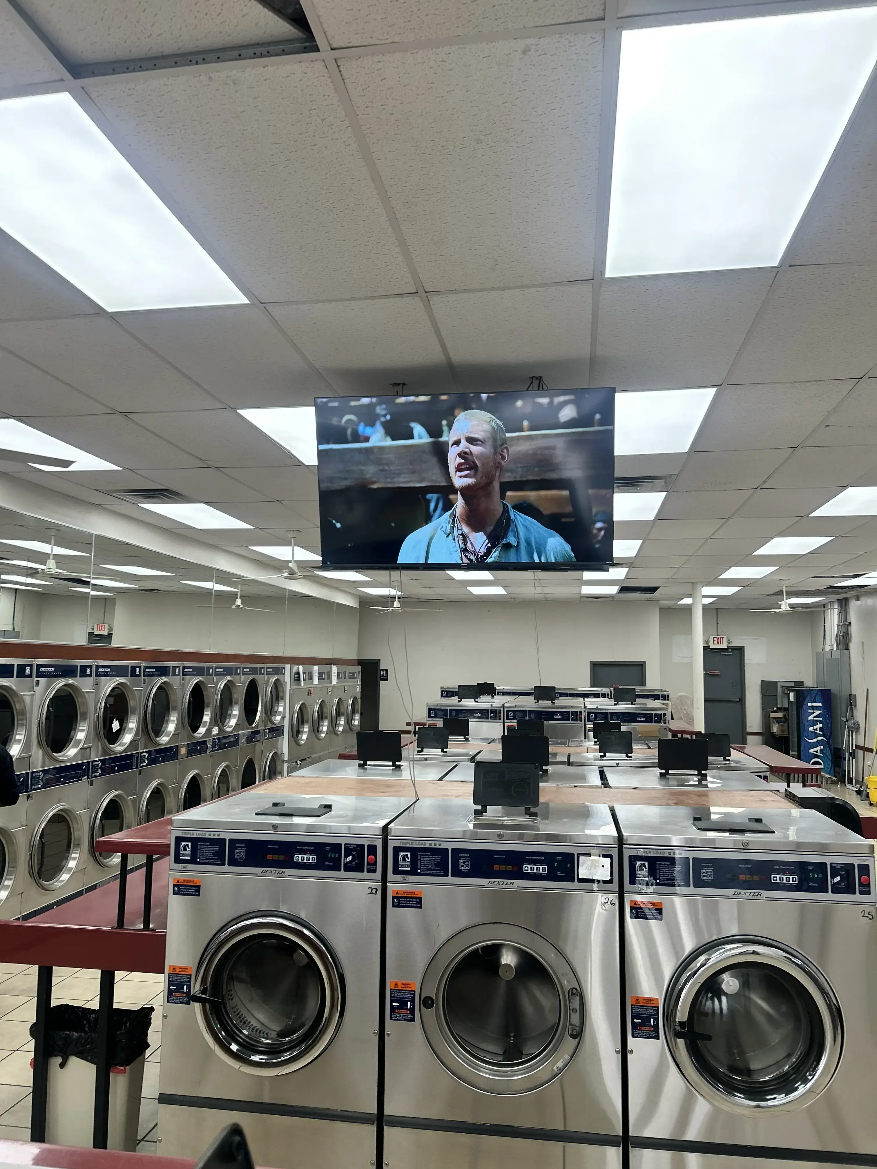Sector Bay Laundry Company thumbnail 1