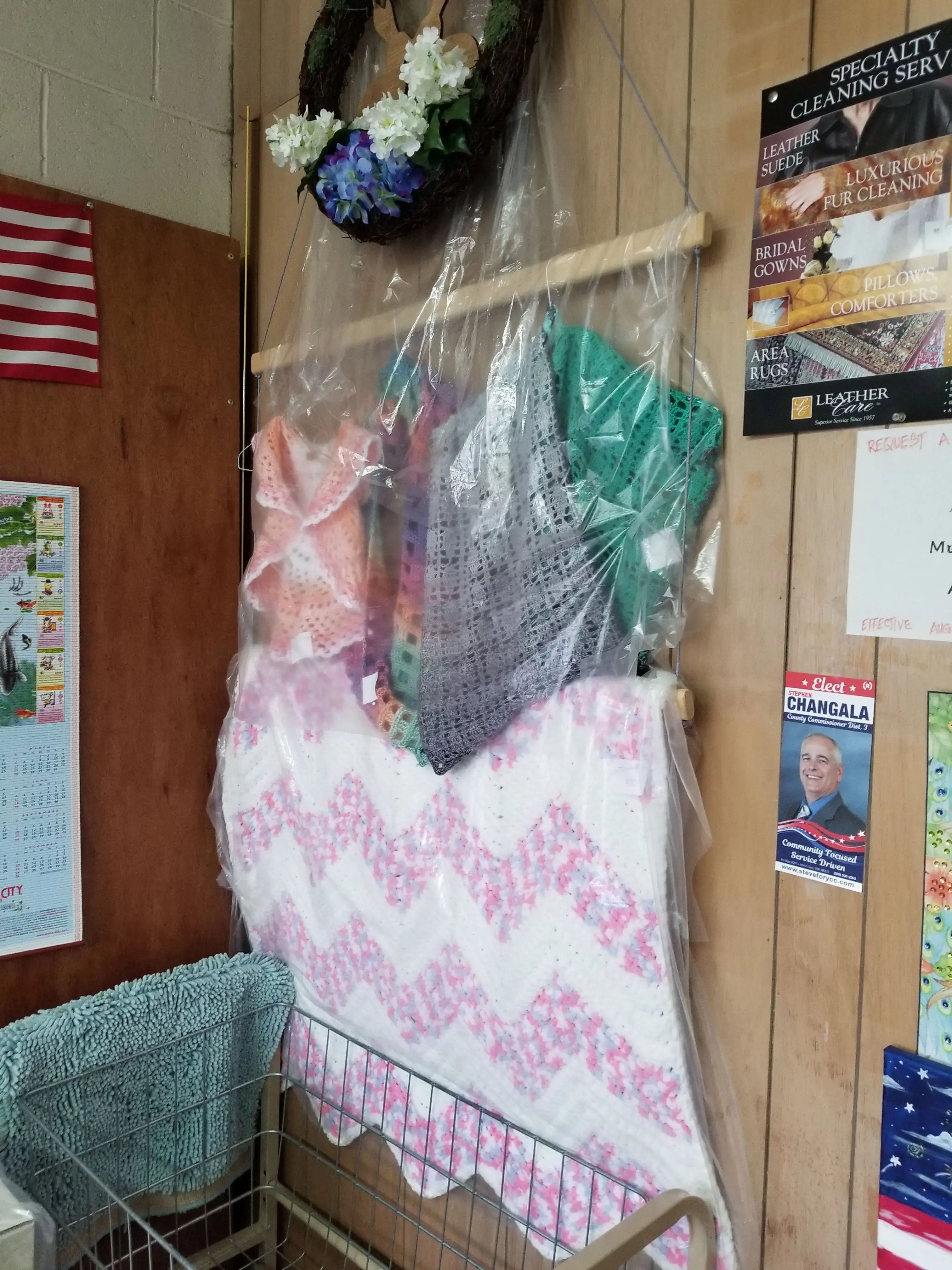 Selah Dry Cleaners & Laundry thumbnail 7