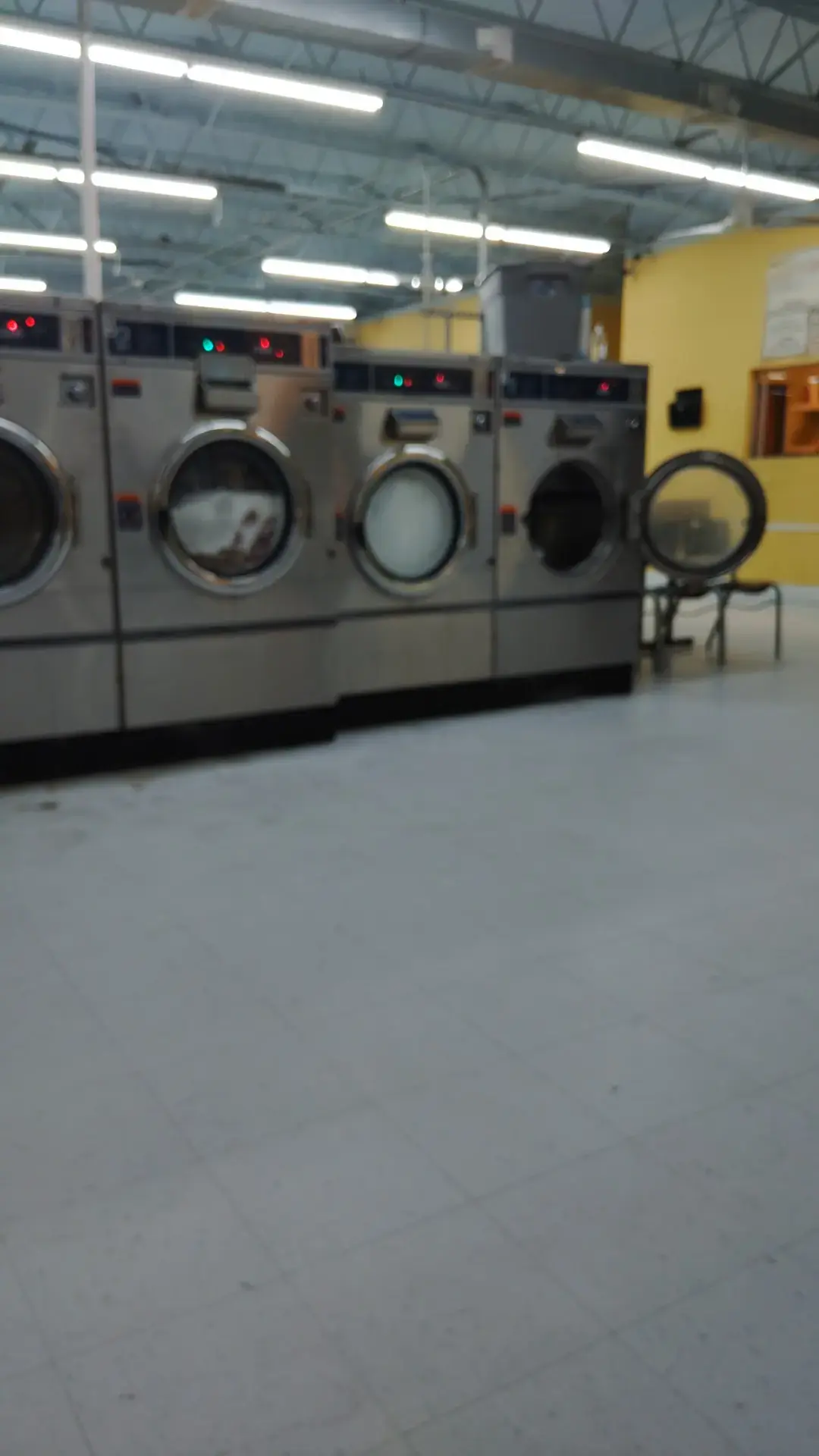 Select Coin Laundry thumbnail 2