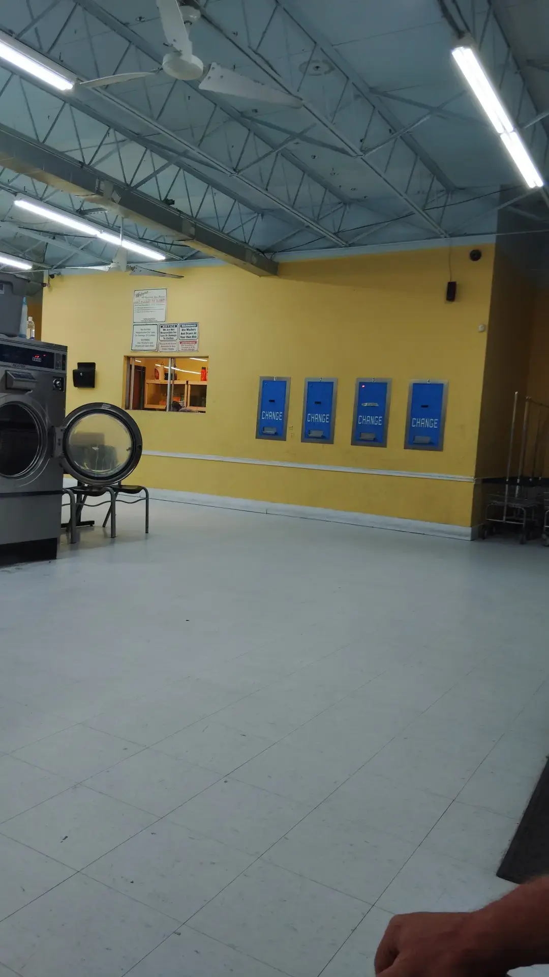 Select Coin Laundry thumbnail 1