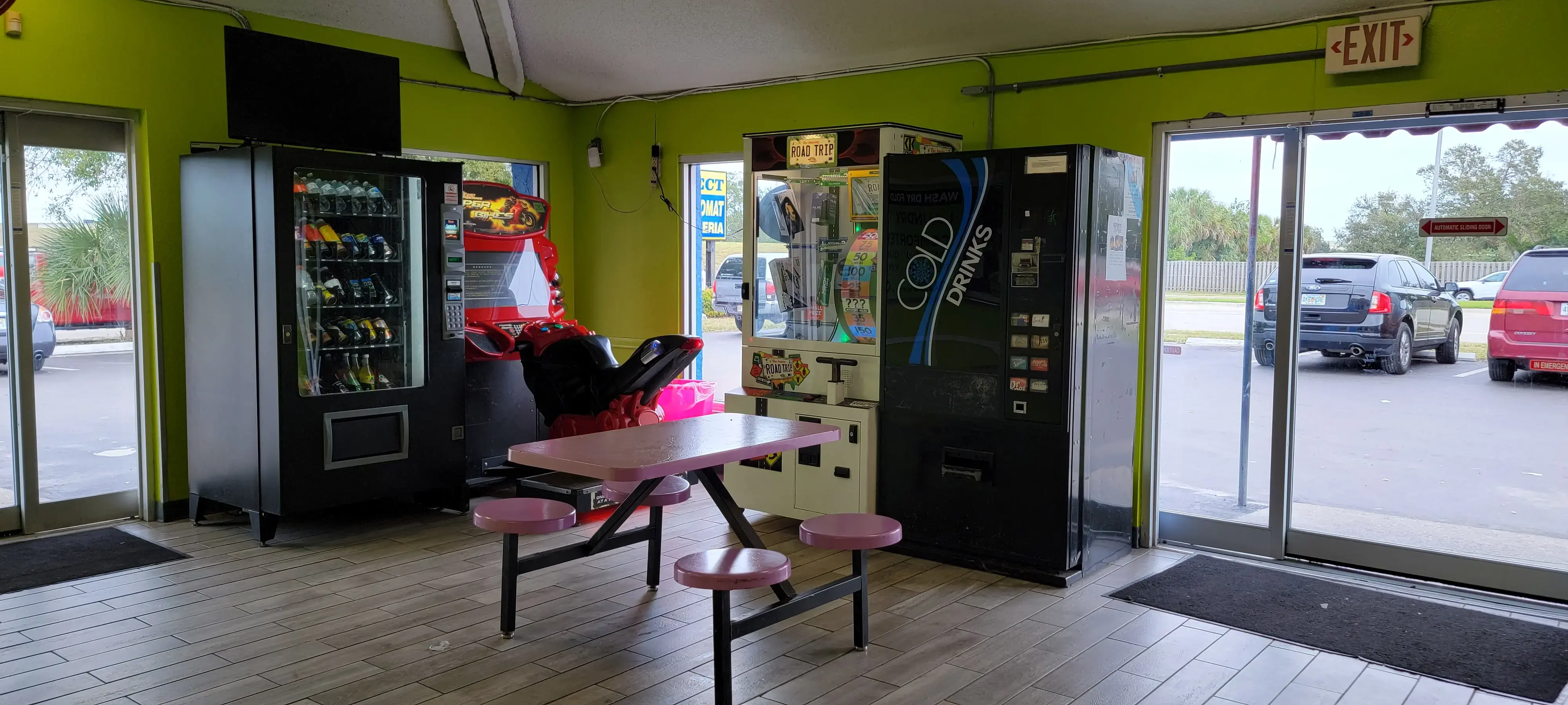Select Coin Laundry - Image 6