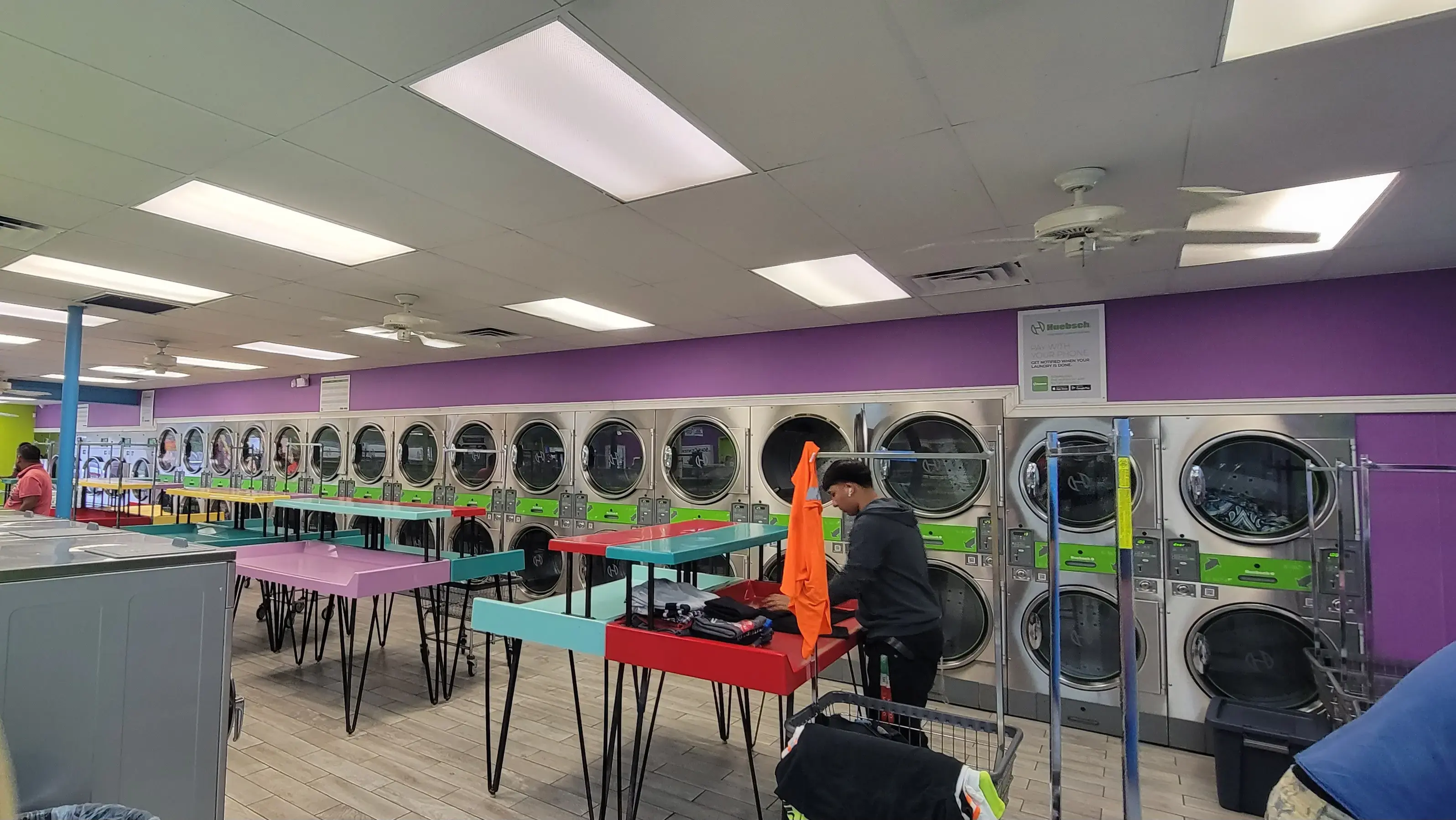 Select Coin Laundry thumbnail 13