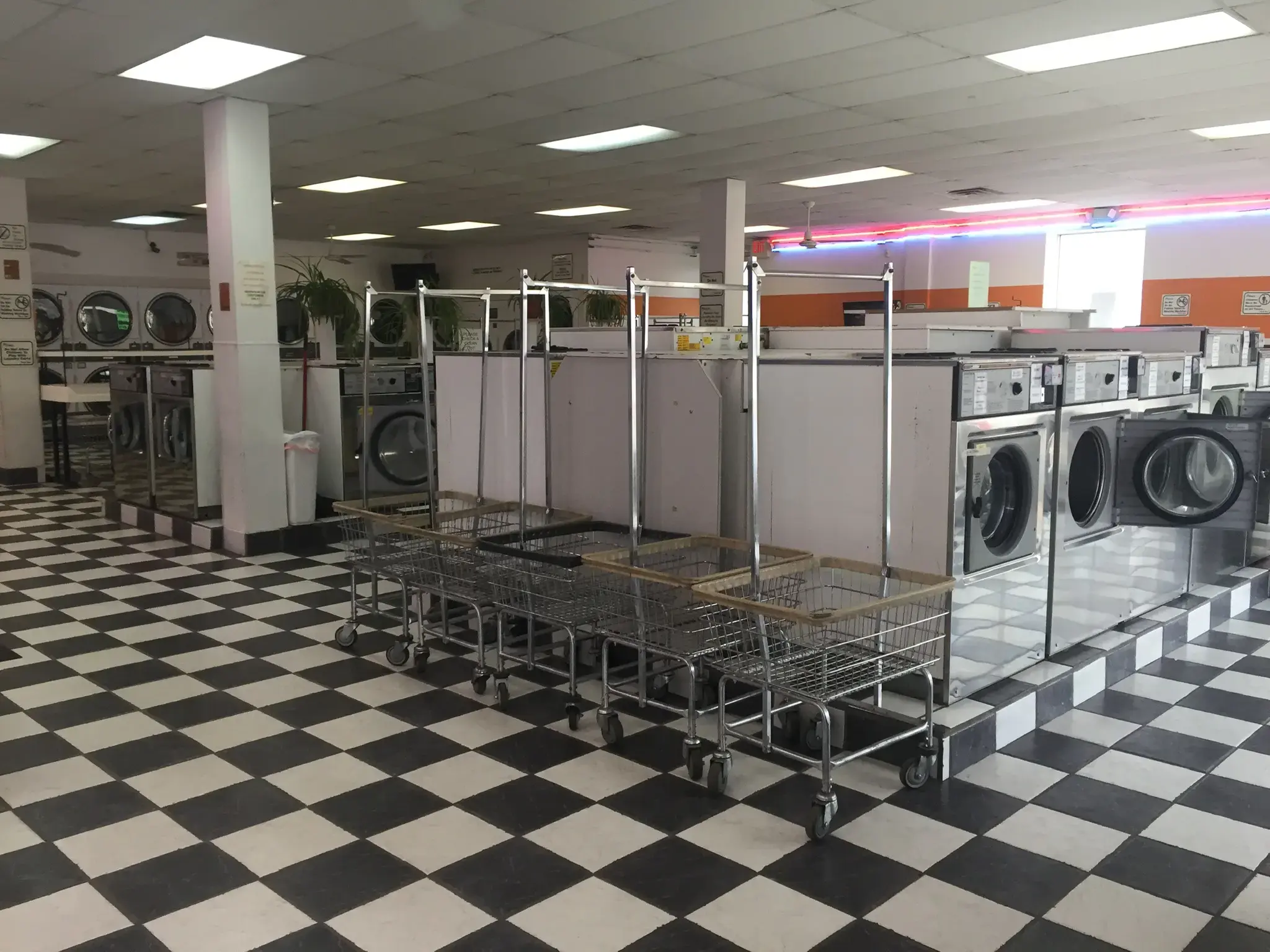 Select Laundry location