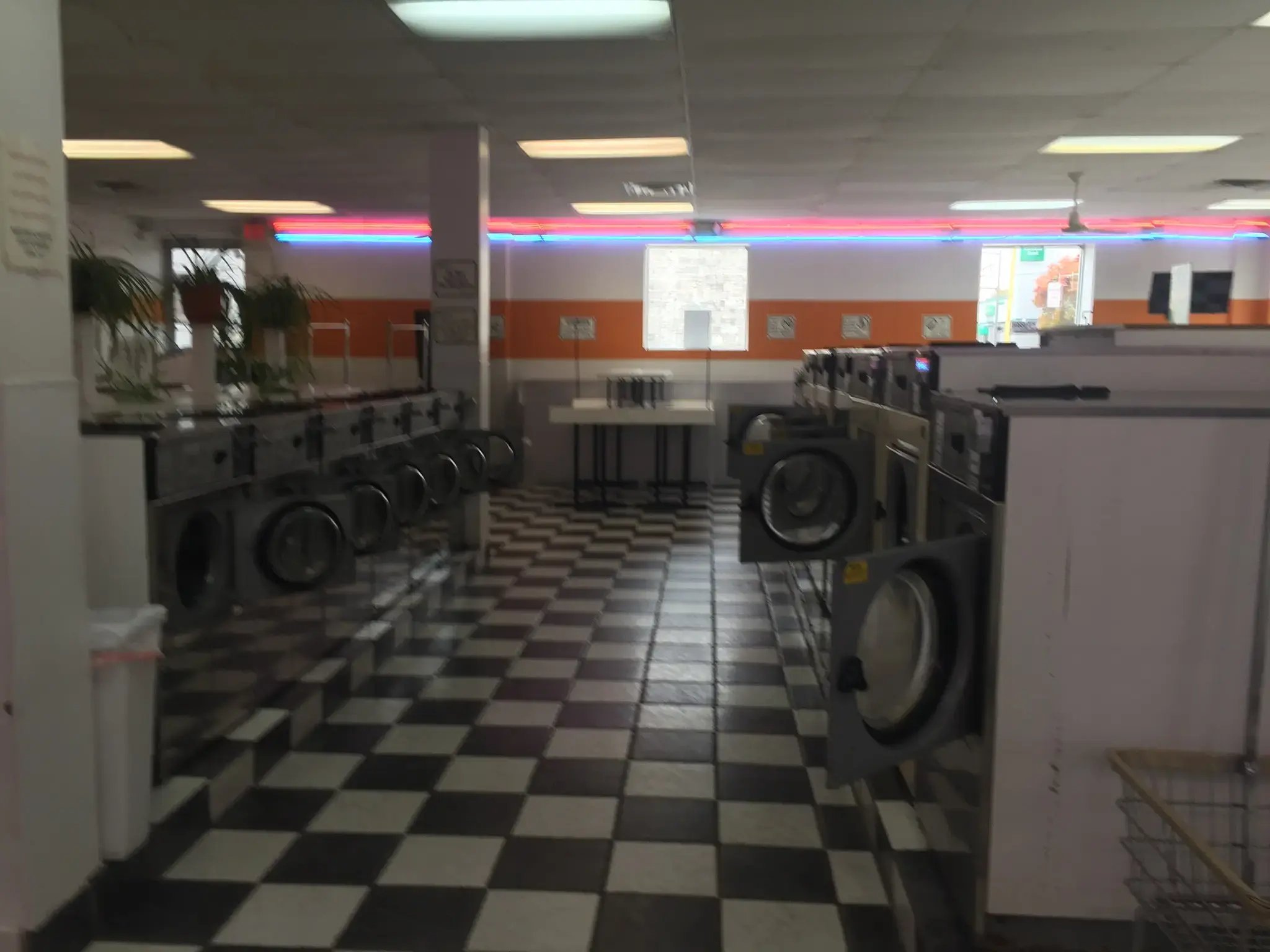 Select Laundry thumbnail 20
