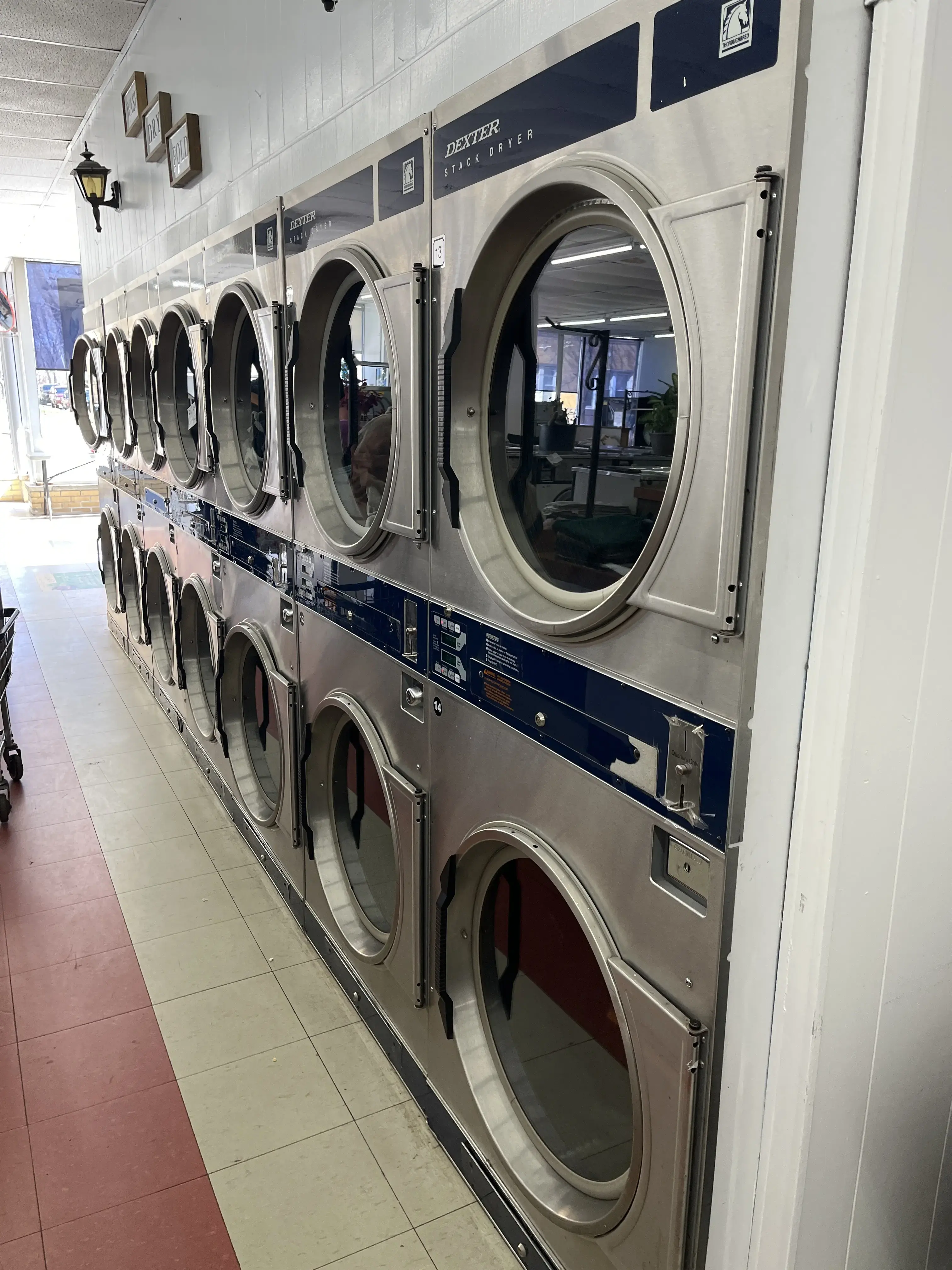 Self-Laundry / Coin Laundry thumbnail 15