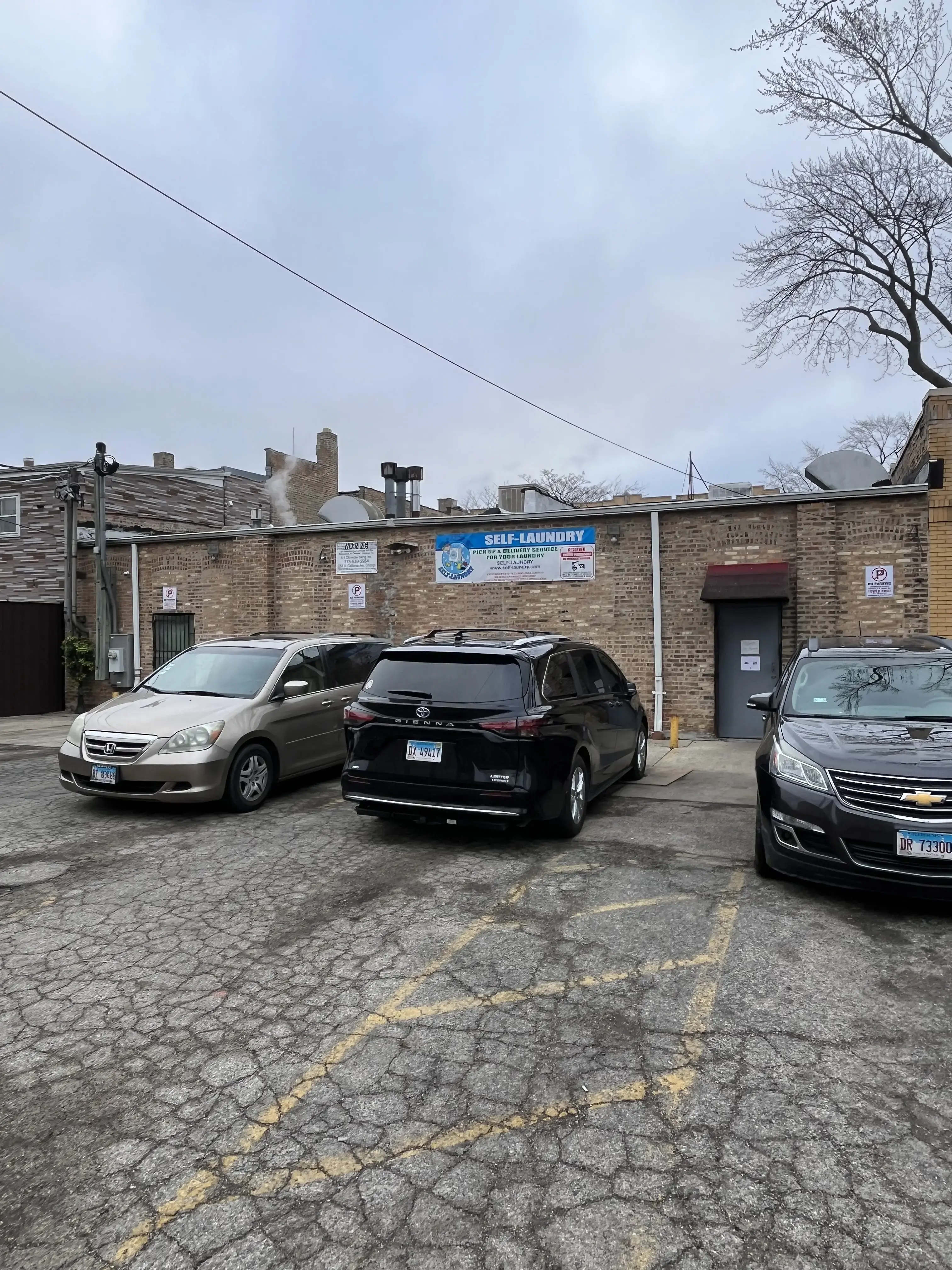 Self-Laundry / Coin Laundry thumbnail 5