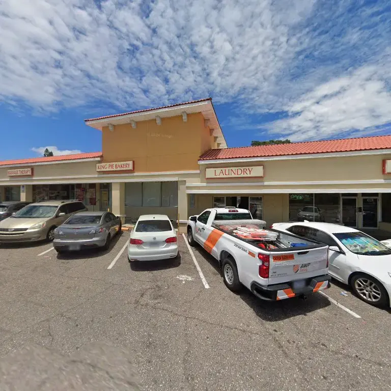 Self-Service Laundromat Highland Ave thumbnail 14