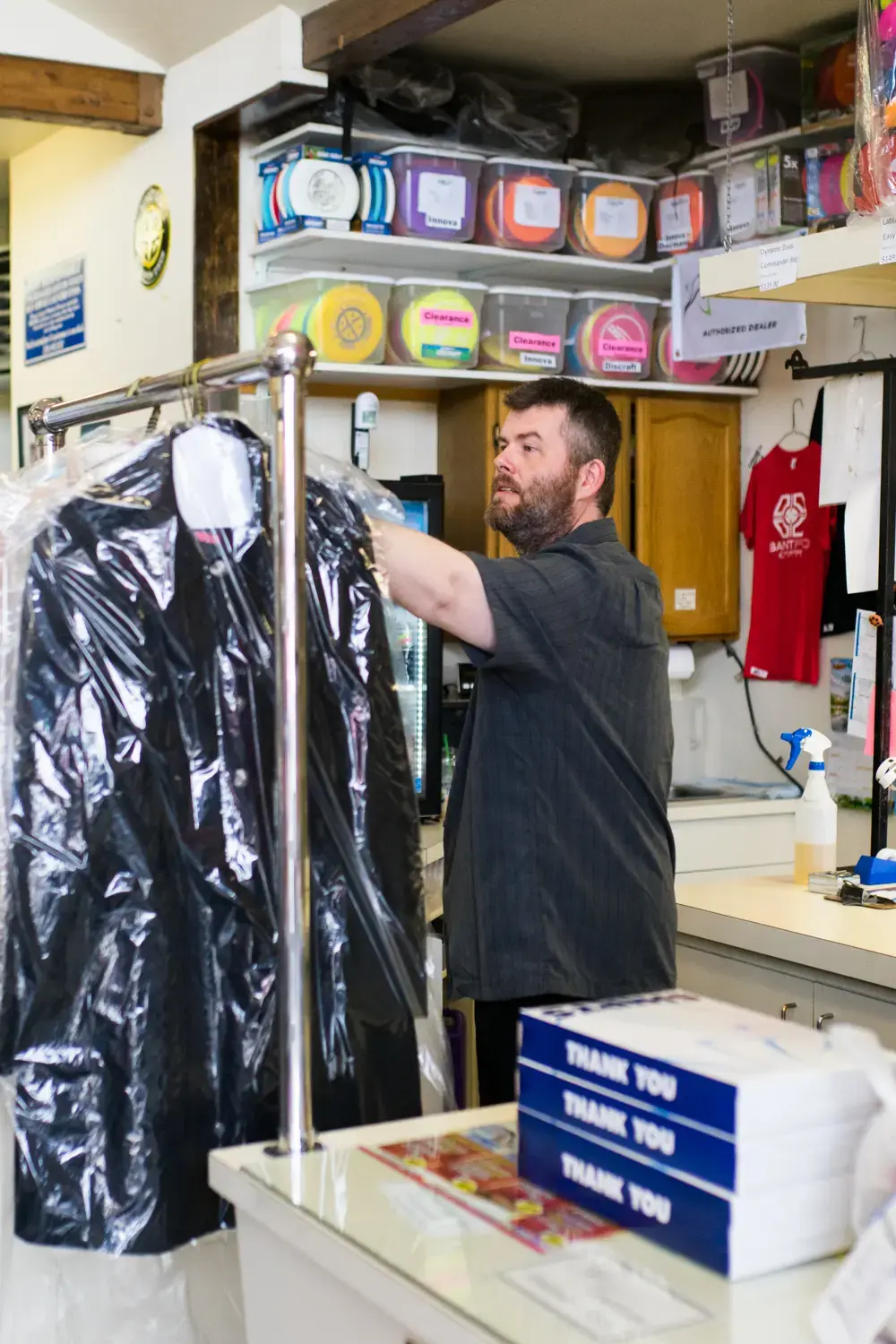 Seltice Laundry & Dry Cleaning thumbnail 15