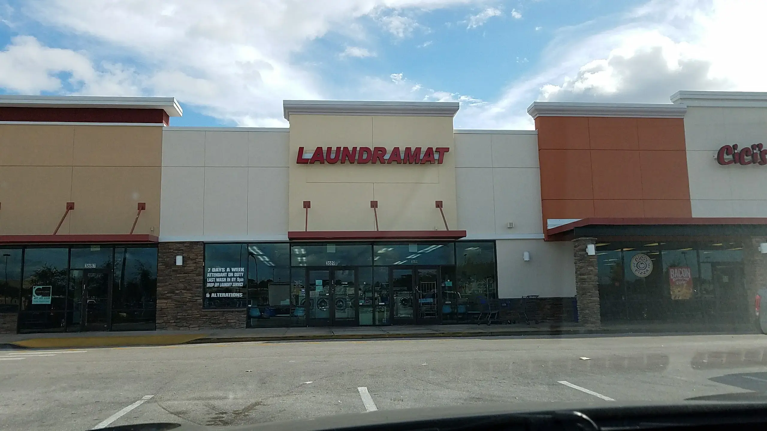 Seminole Center Laundromat thumbnail 20