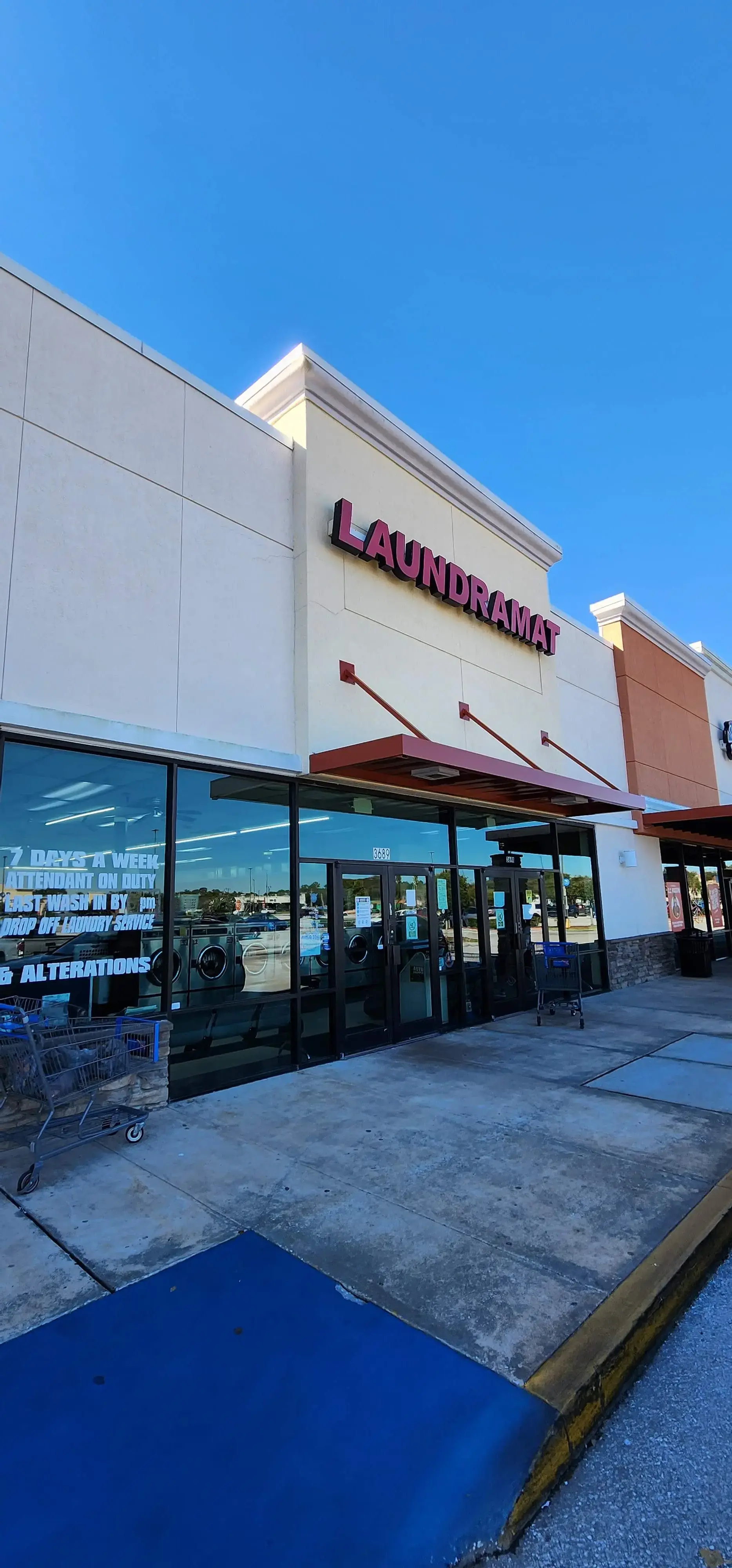 Seminole Center Laundromat thumbnail 2