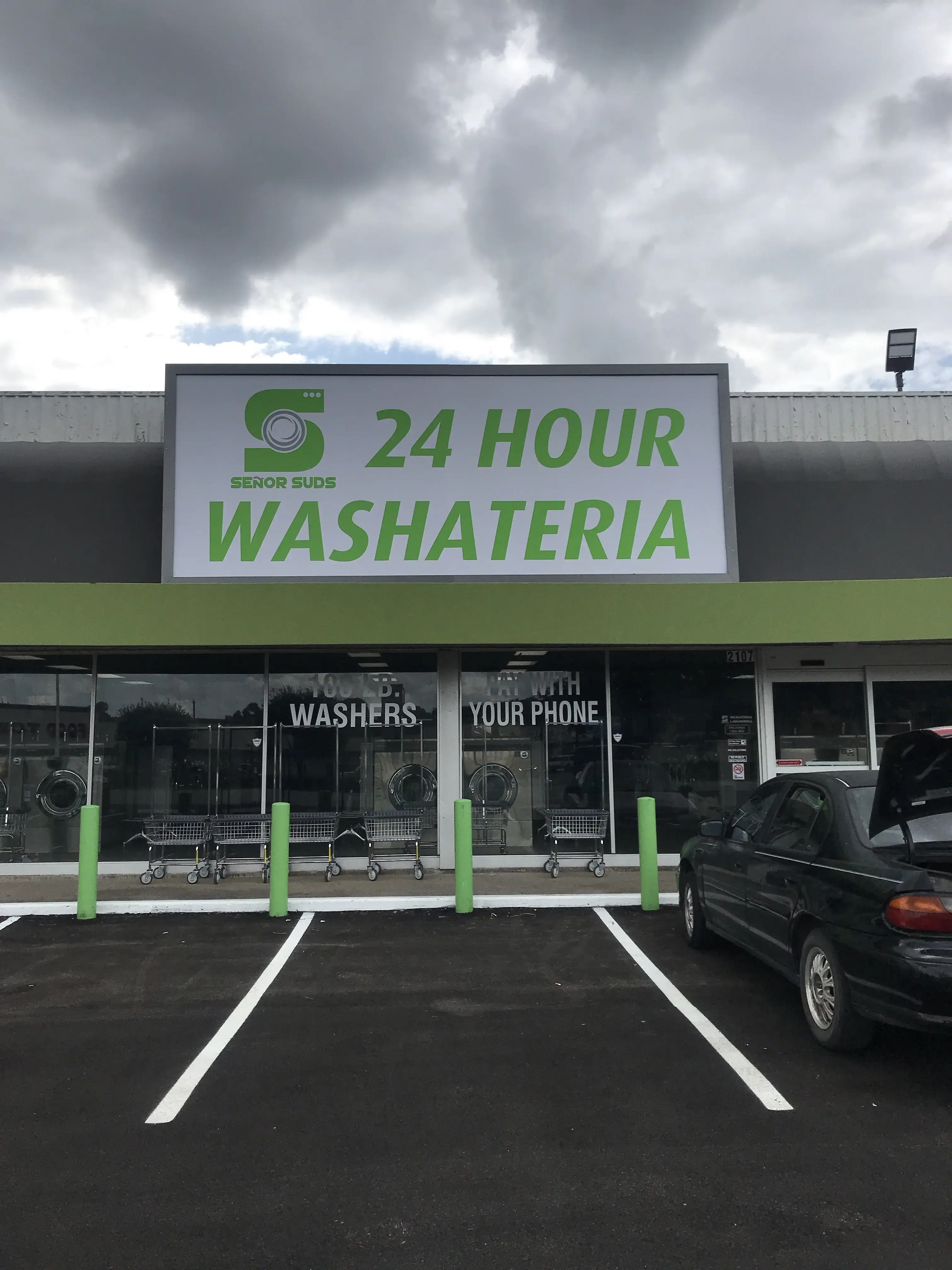 Senor Suds Washateria - Pasadena thumbnail 20