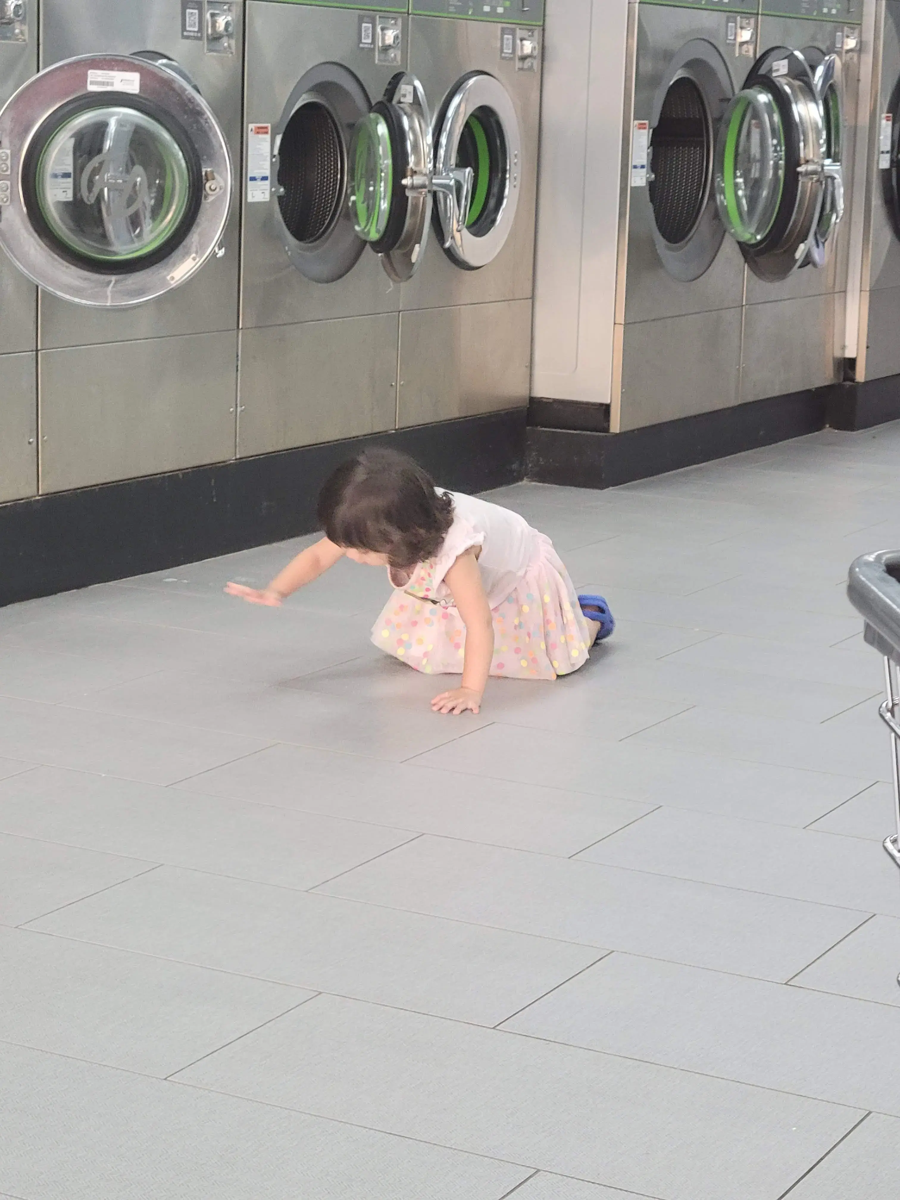 Senor Suds Washateria - Pasadena - Image 12