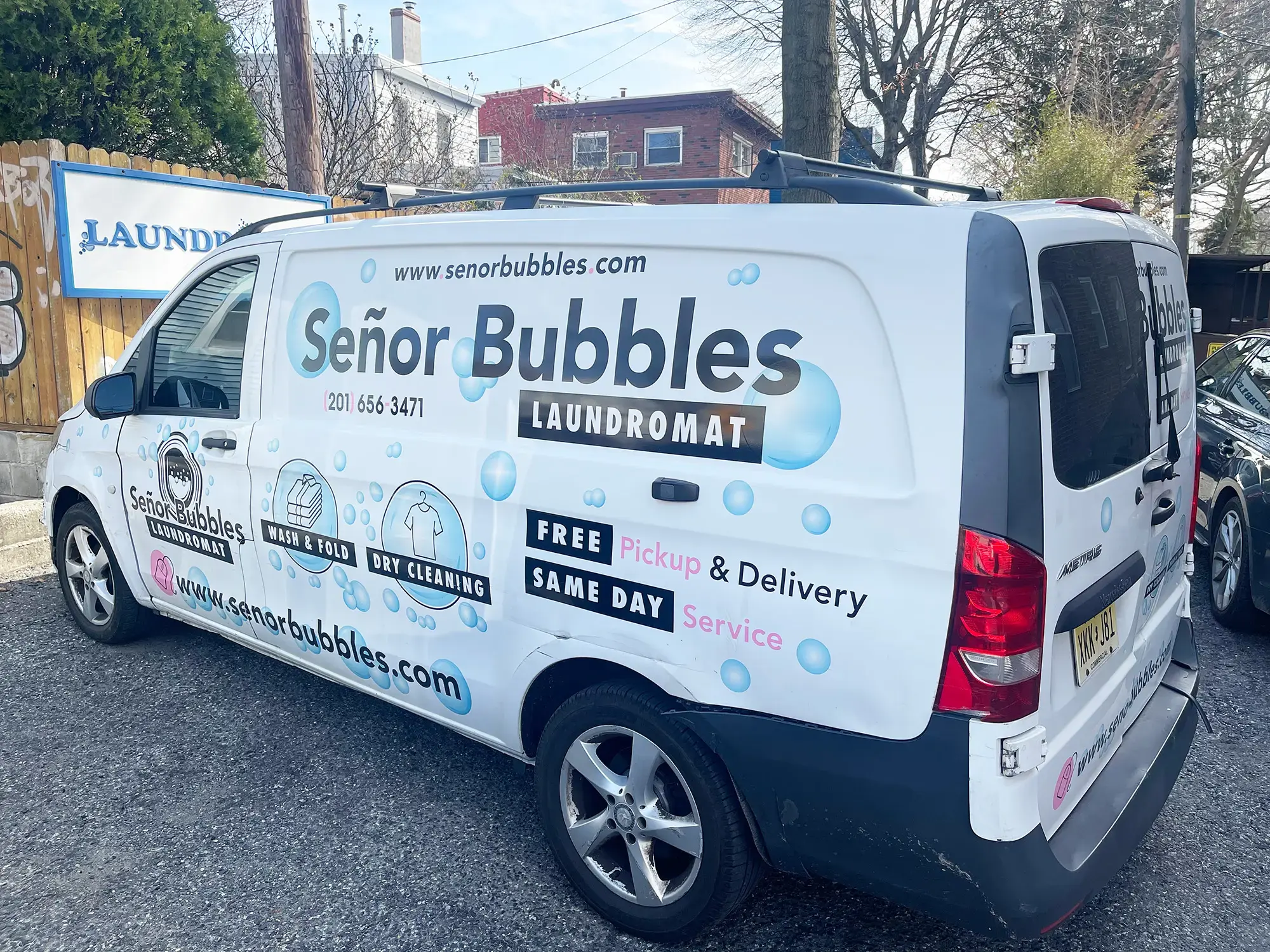 Señor Bubbles Laundromat thumbnail 6