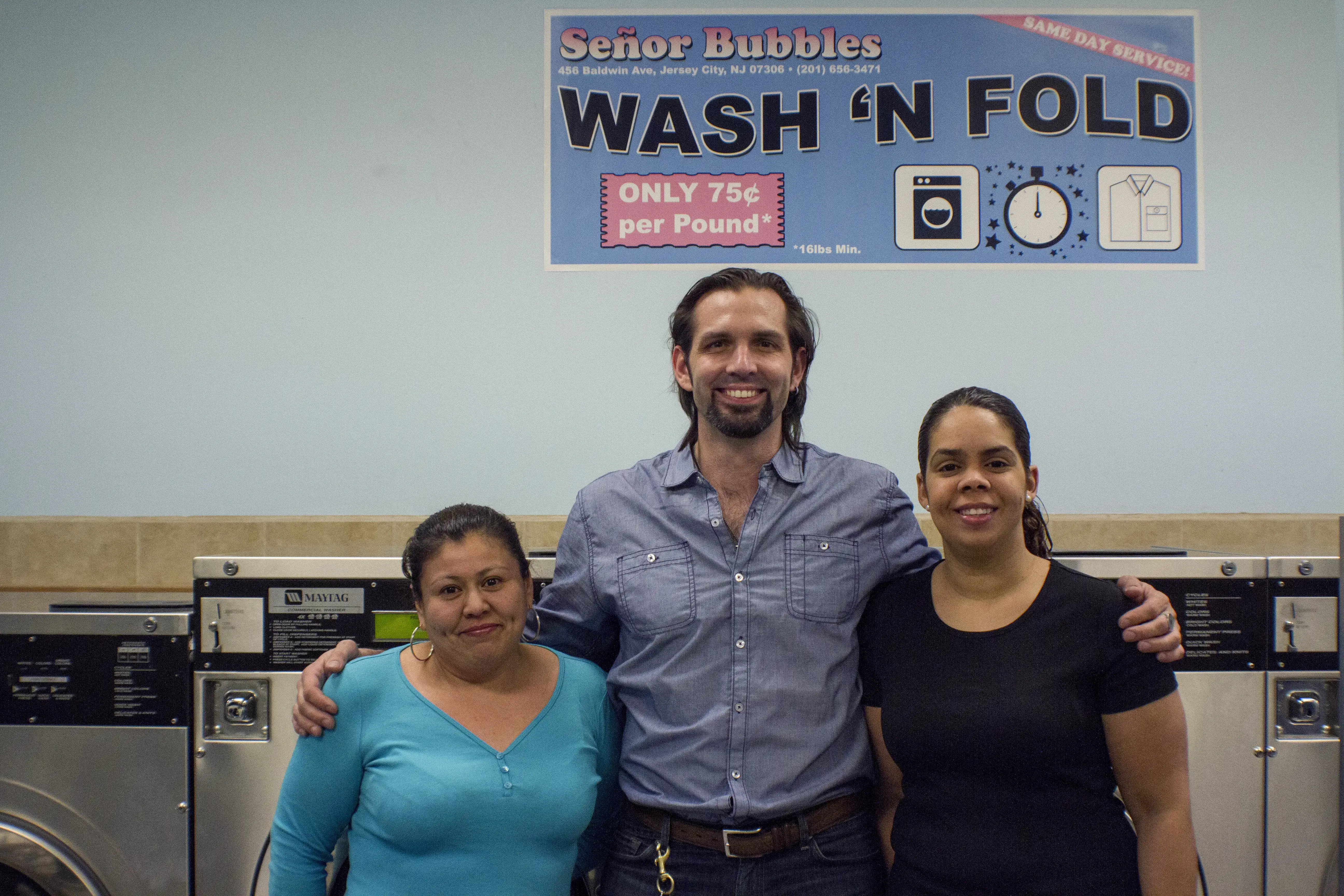 Señor Bubbles Laundromat - Image 20