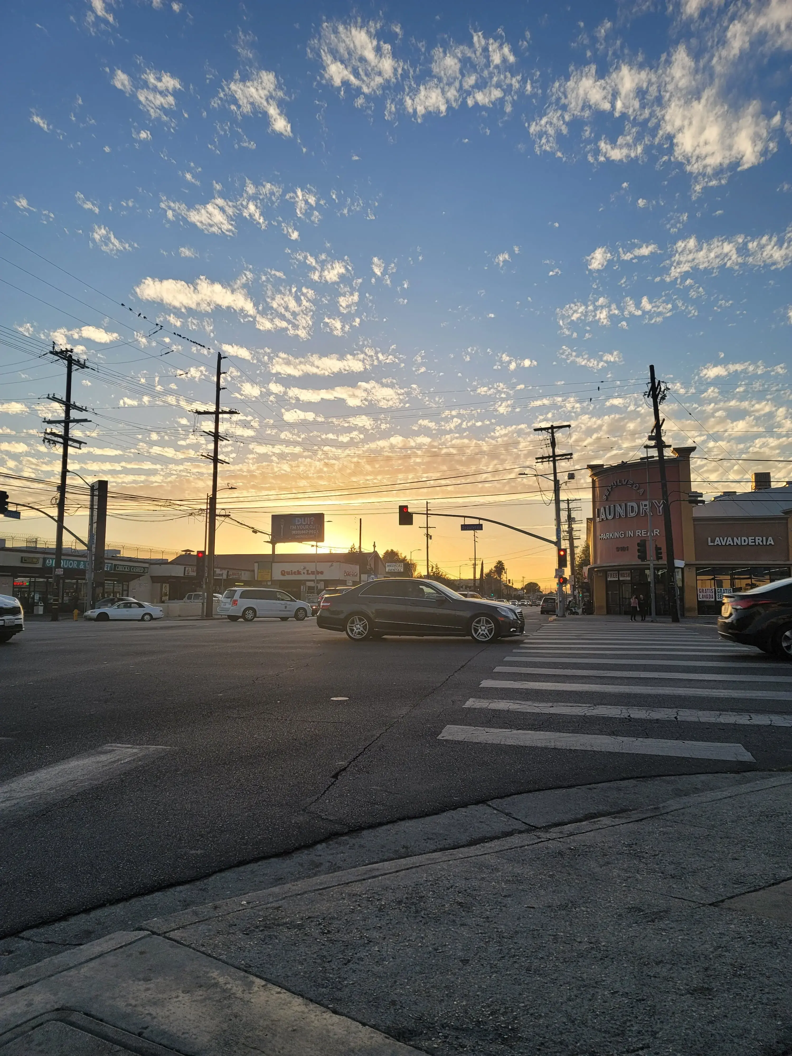 Sepulveda Laundry thumbnail 2