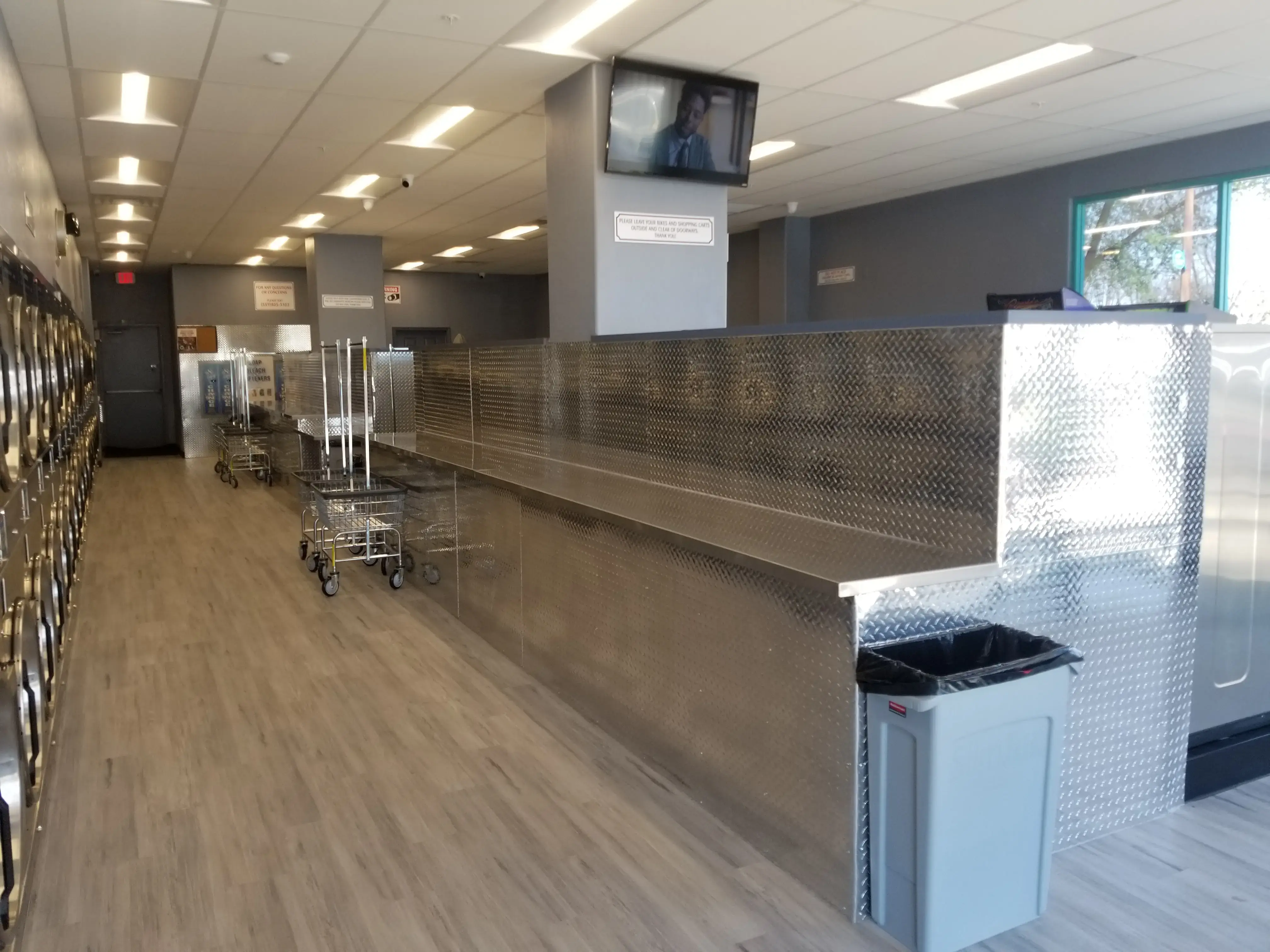 Sequoia Laundromat + Wash & Fold Laundry Co. - Image 4