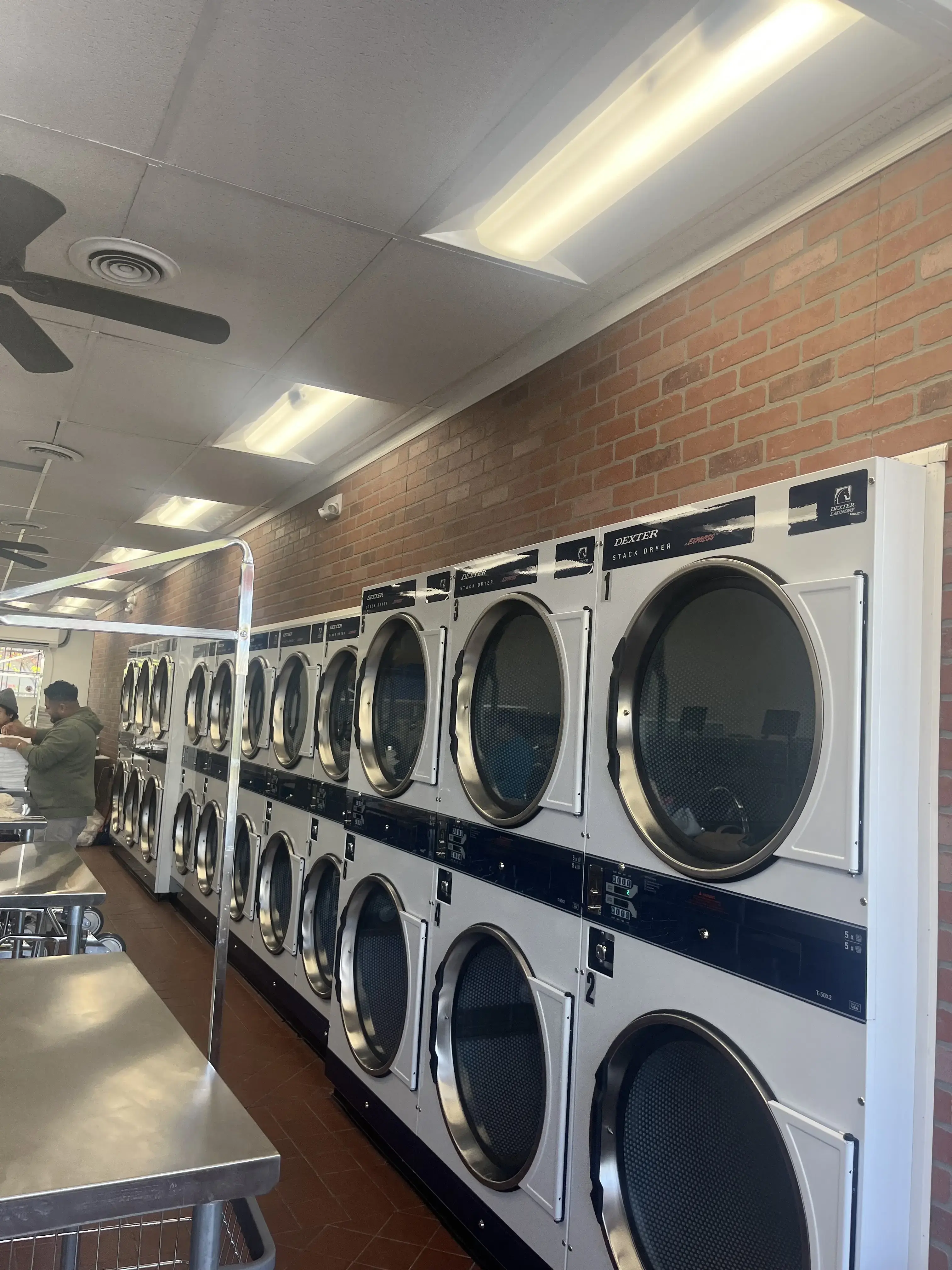 Serve Right Laundry thumbnail 15