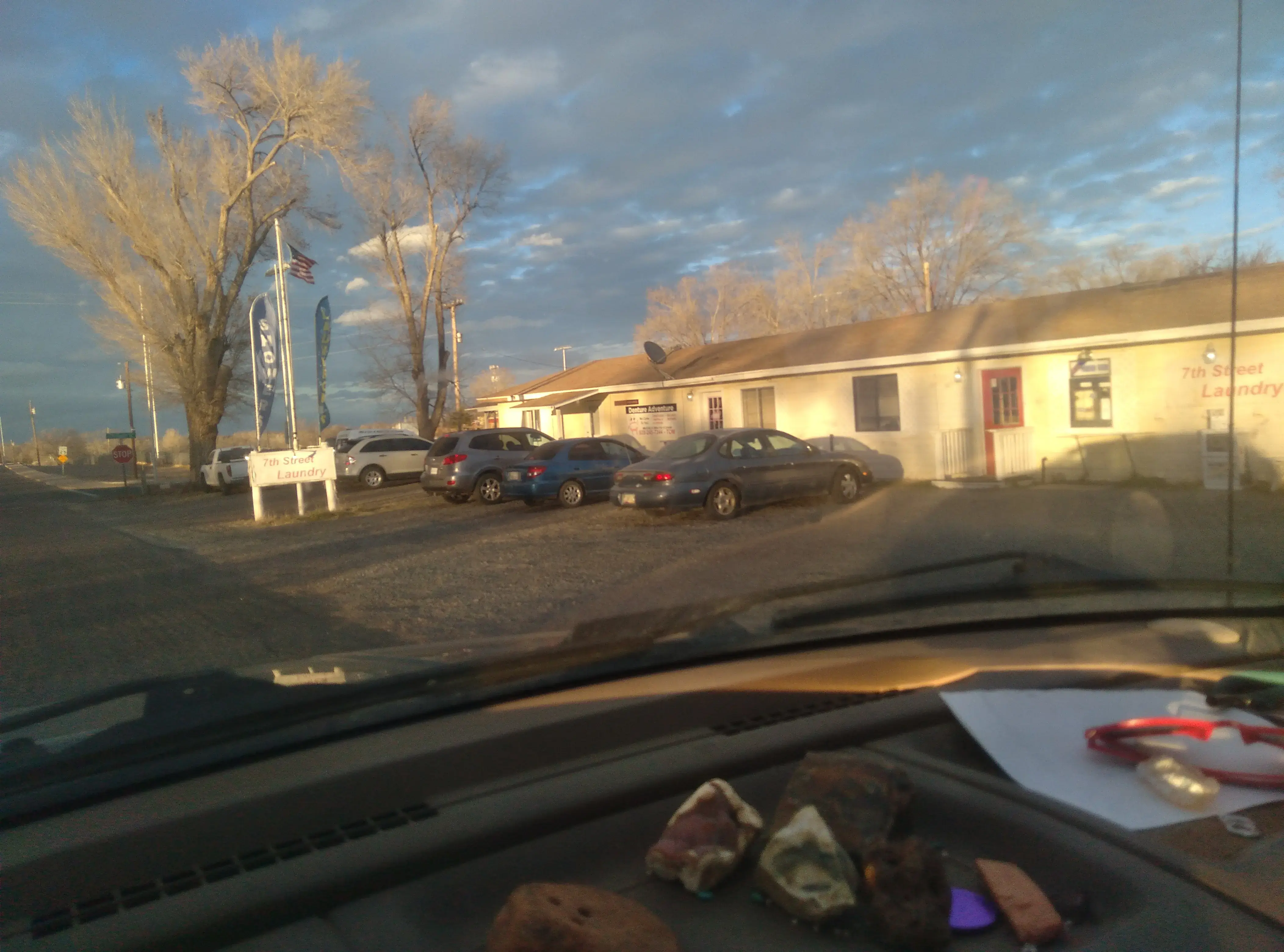 Seventh St. Laundrymat thumbnail 9
