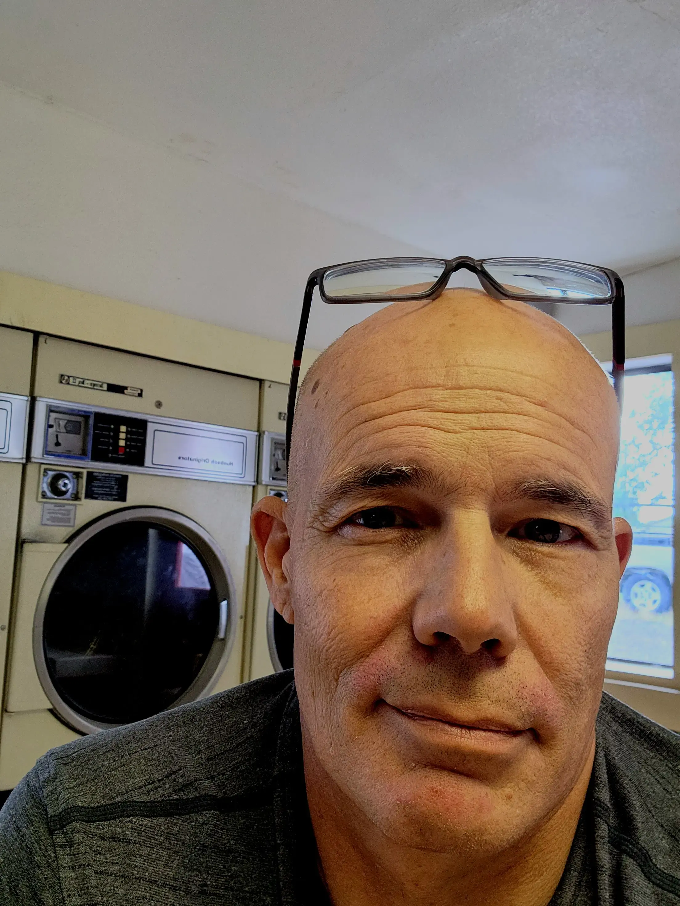 Seventh St. Laundrymat thumbnail 14