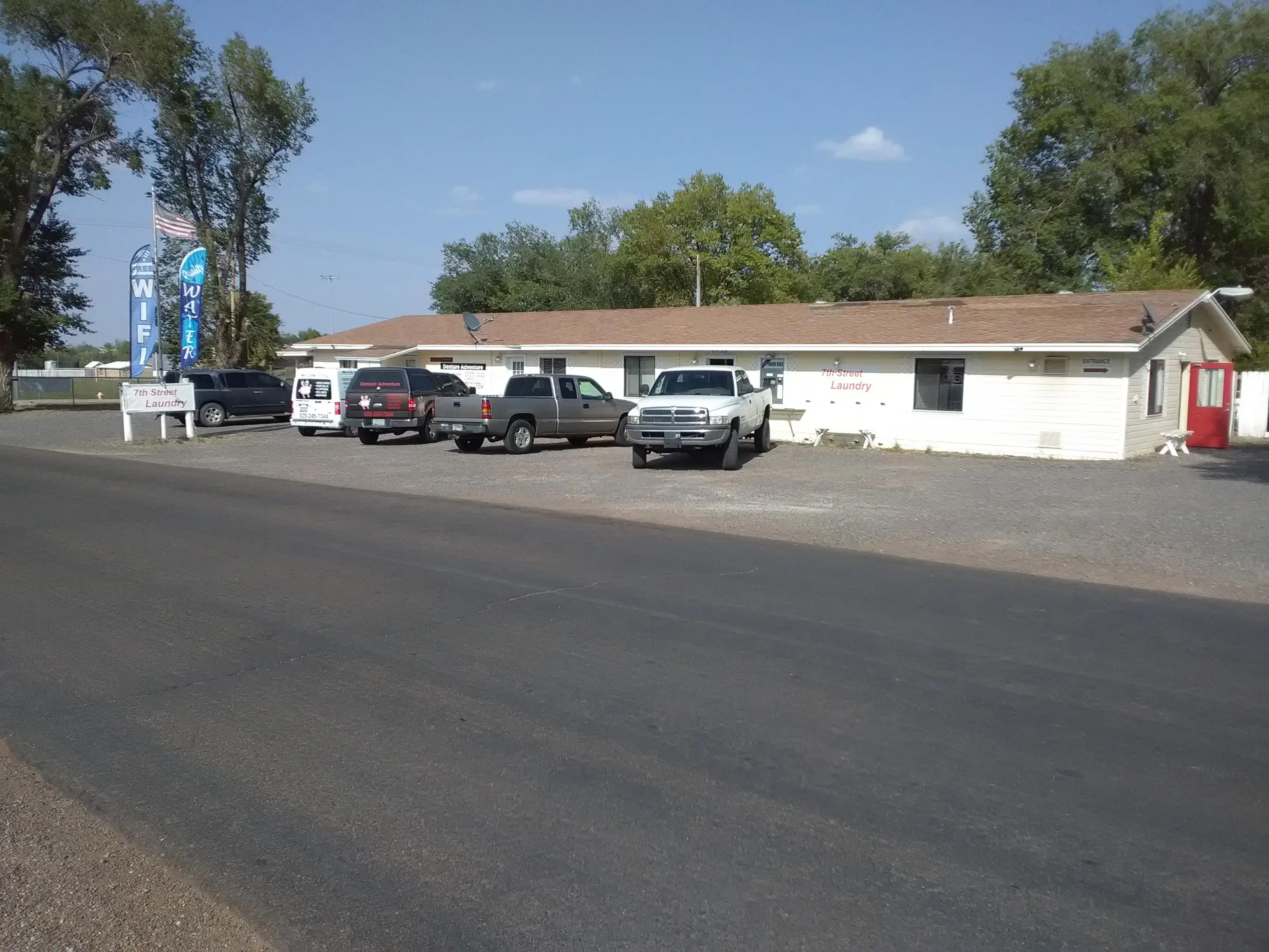 Seventh St. Laundrymat location